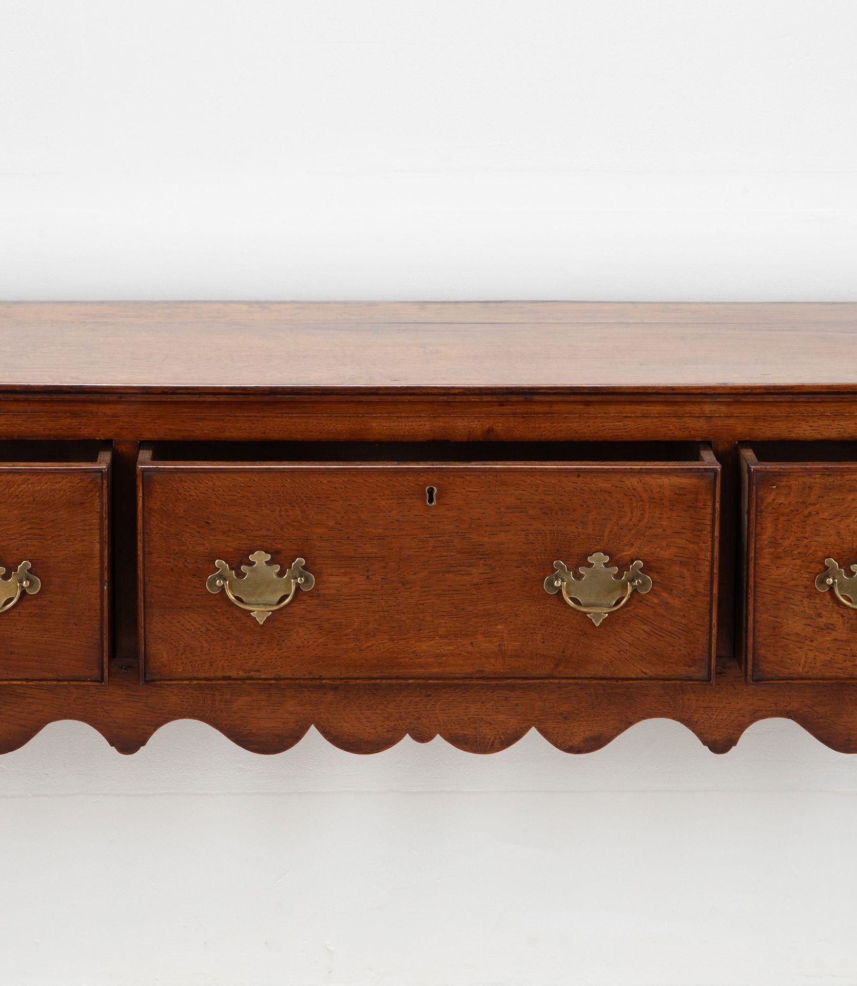 Late 18th Century English Oak Side Table 2