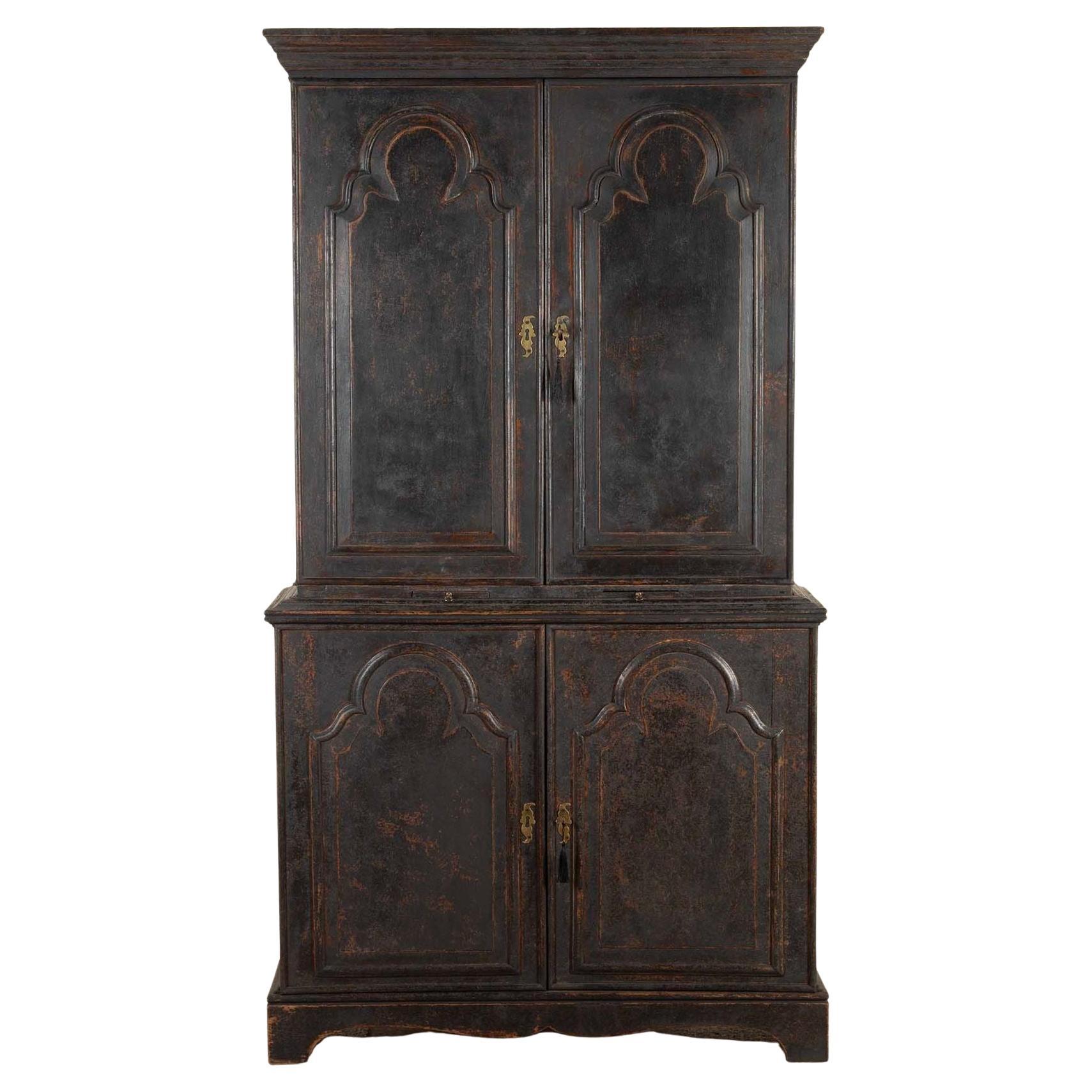 Late 18th Century English Painted Cupboard For Sale