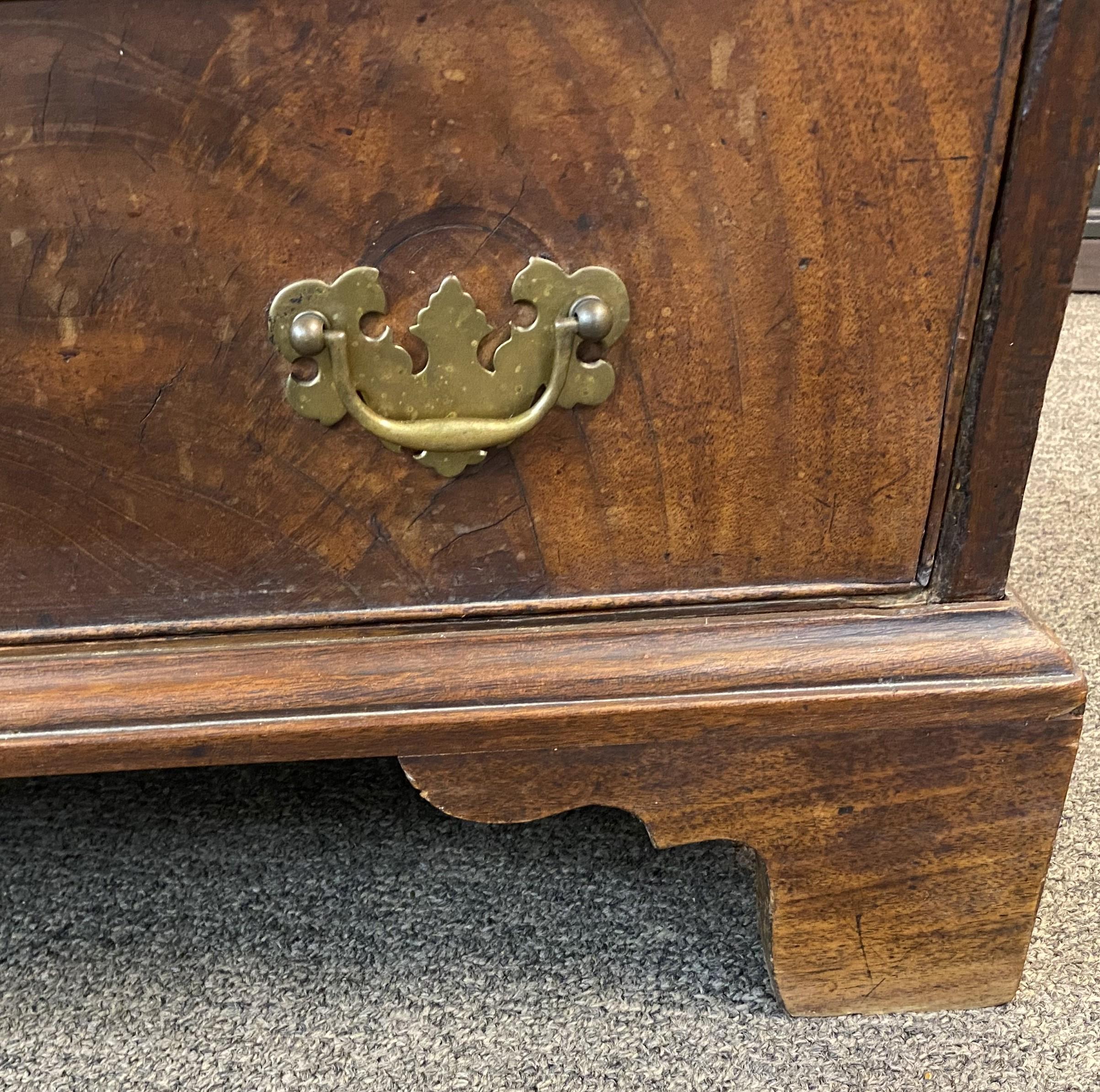 Late 18th Century Figured Mahogany Chippendale Georgian Slant Front Desk For Sale 3