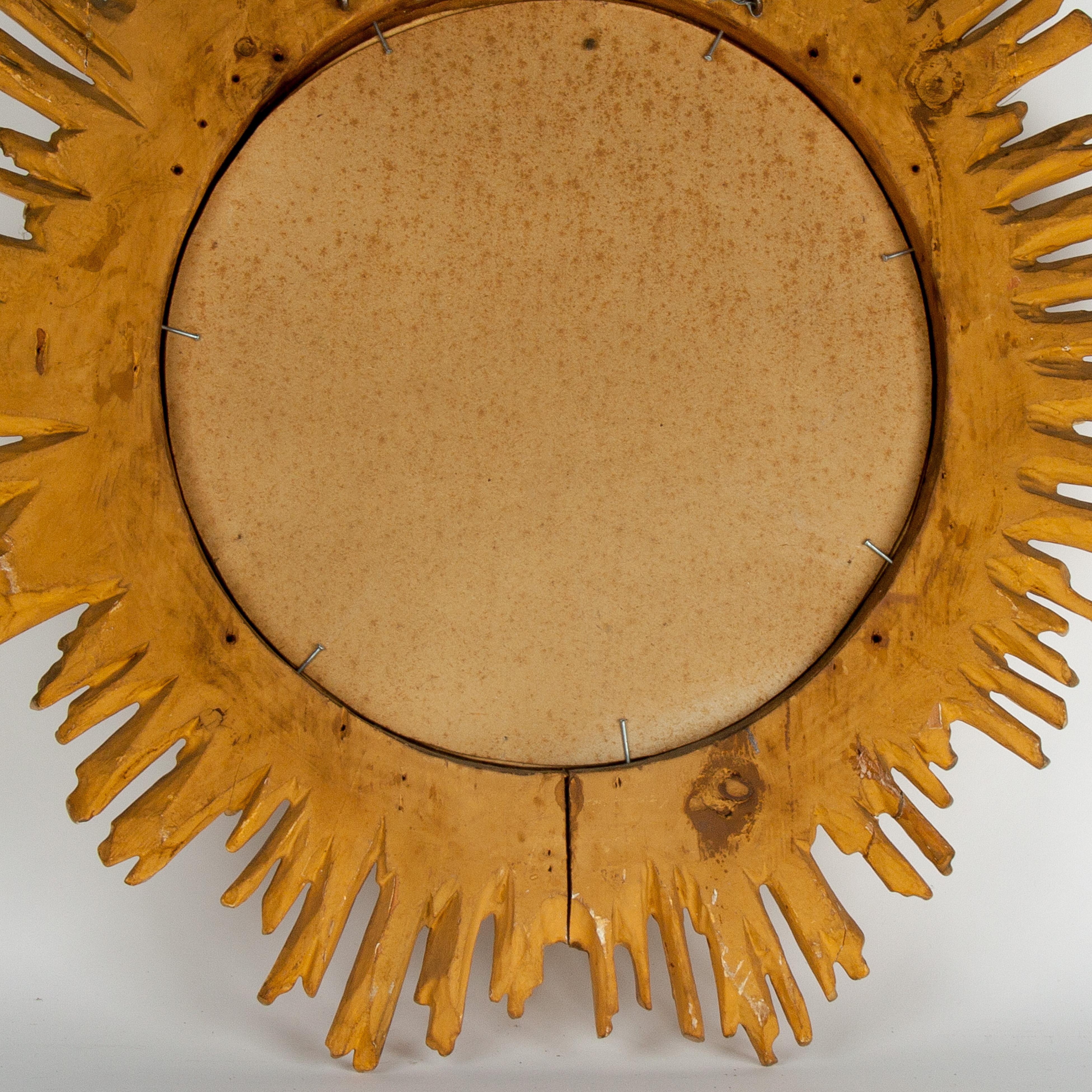 Late 18th Century France Wooden Carved Sunburst Mirror 3