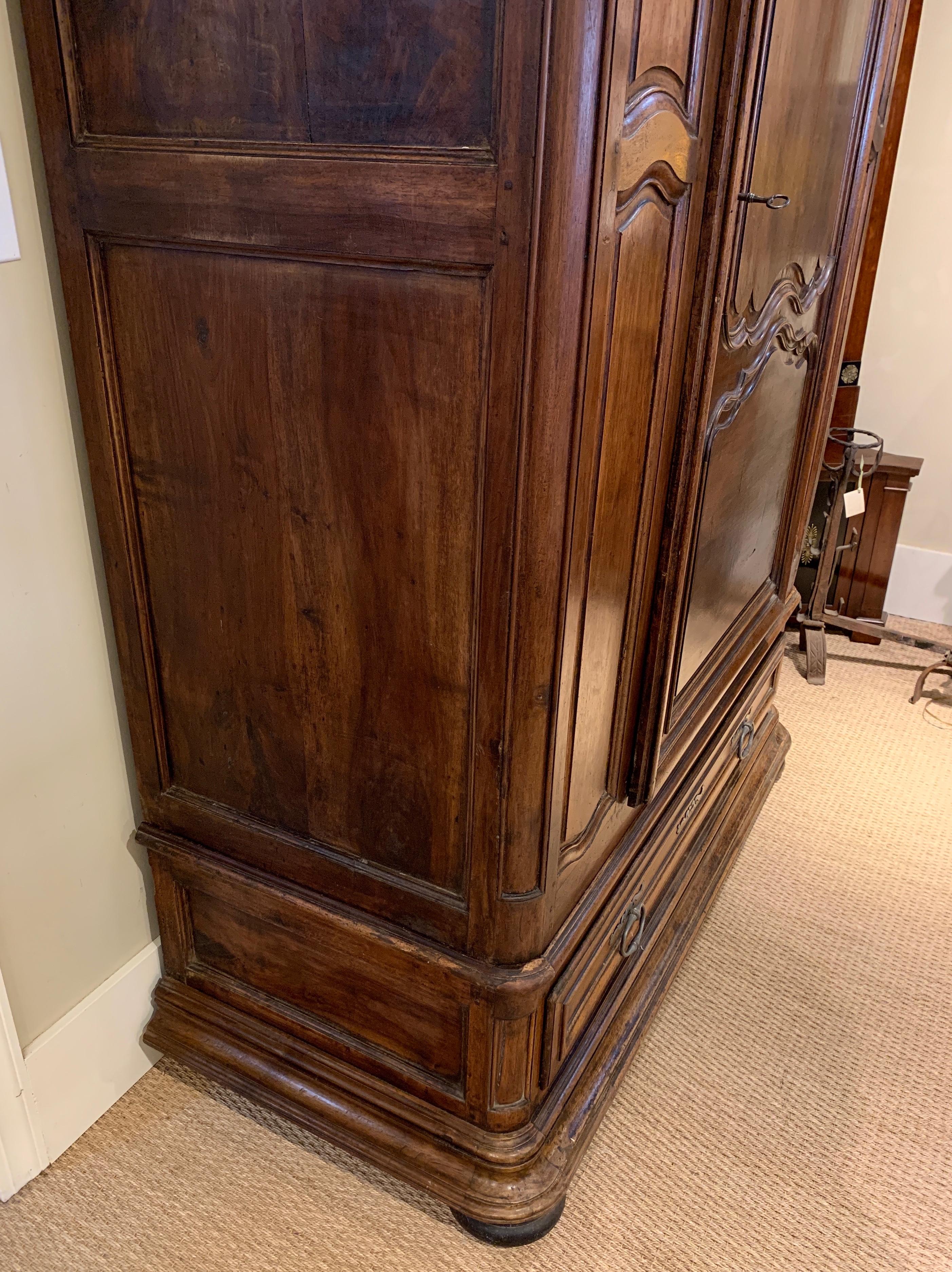 Late 18th Century French Armoire 6