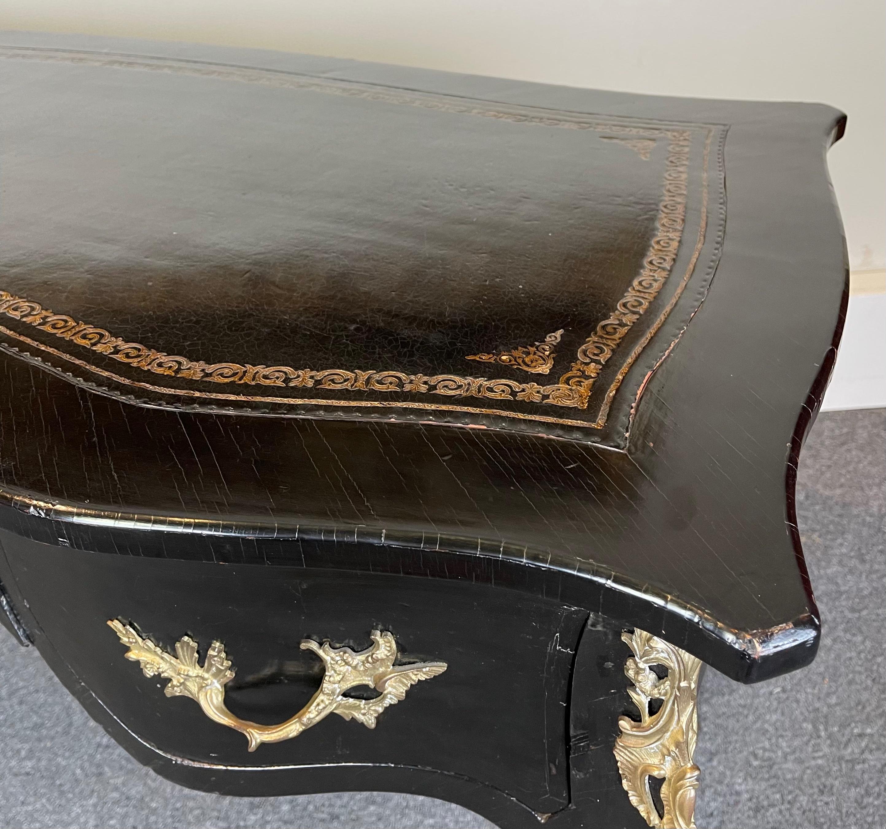 Late 18th Century French Black Lacquer Desk 5