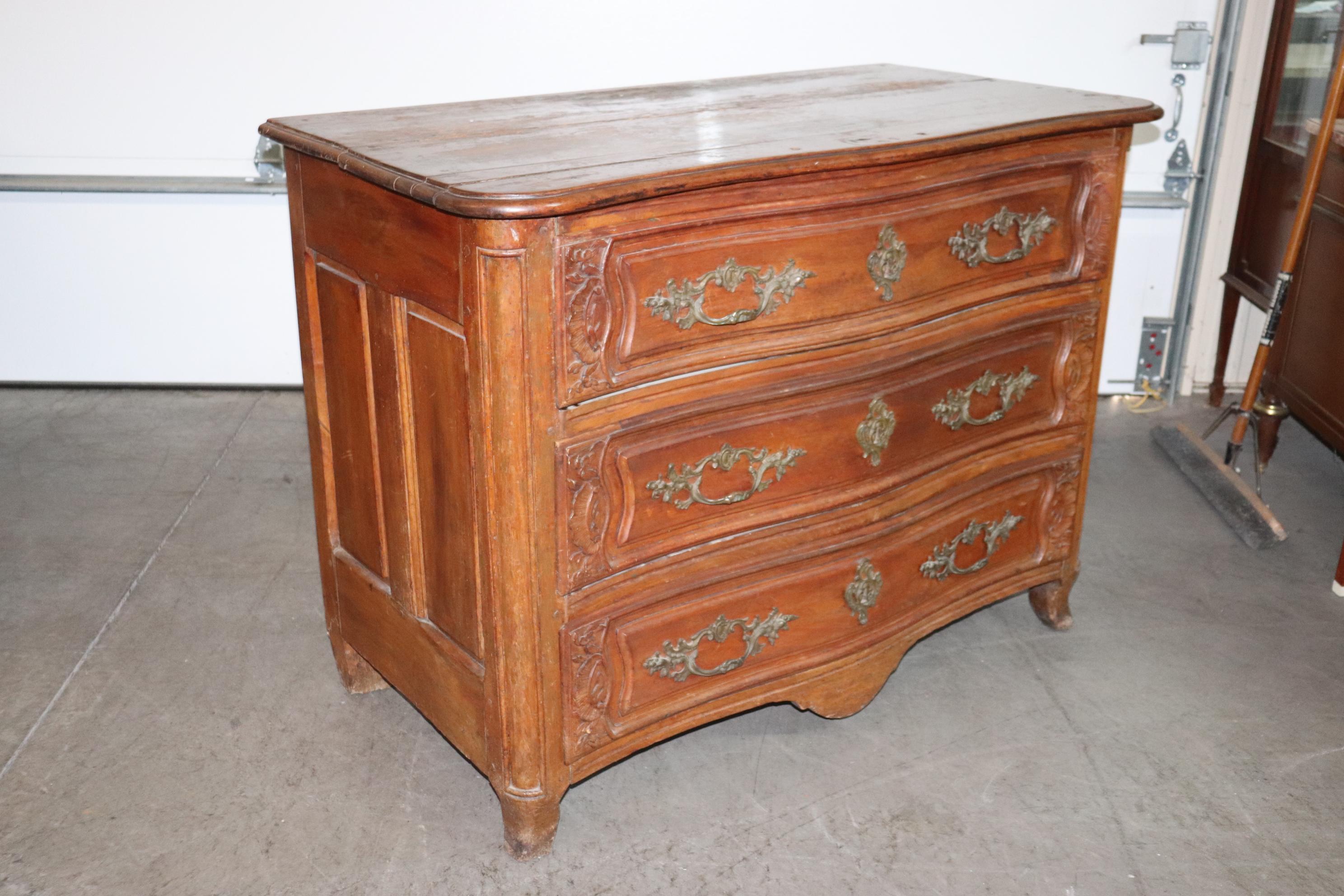 Late 18th Century French Country Walnut Commode with Bronze Hardware For Sale 6