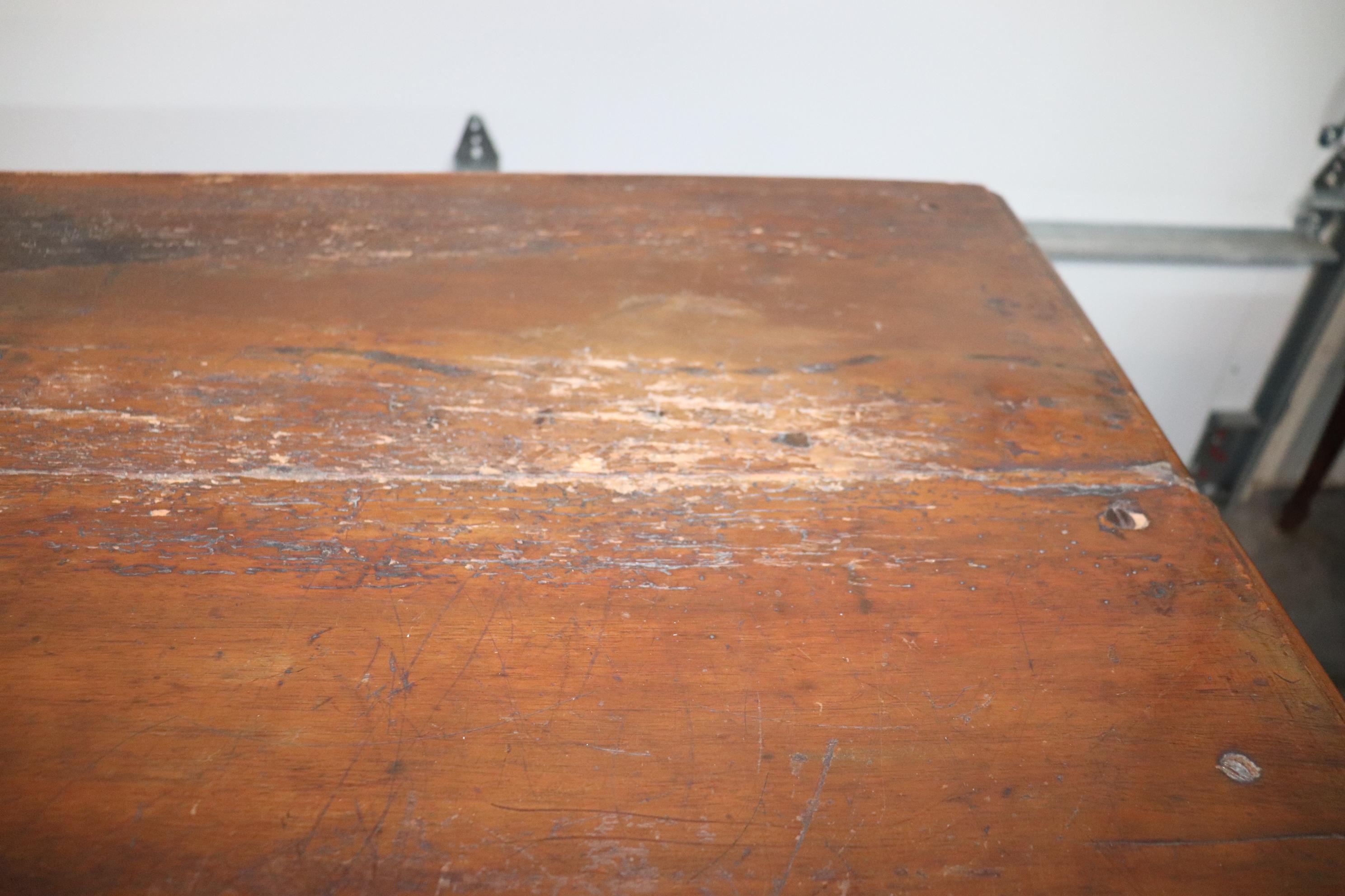 Late 18th Century French Country Walnut Commode with Bronze Hardware For Sale 2