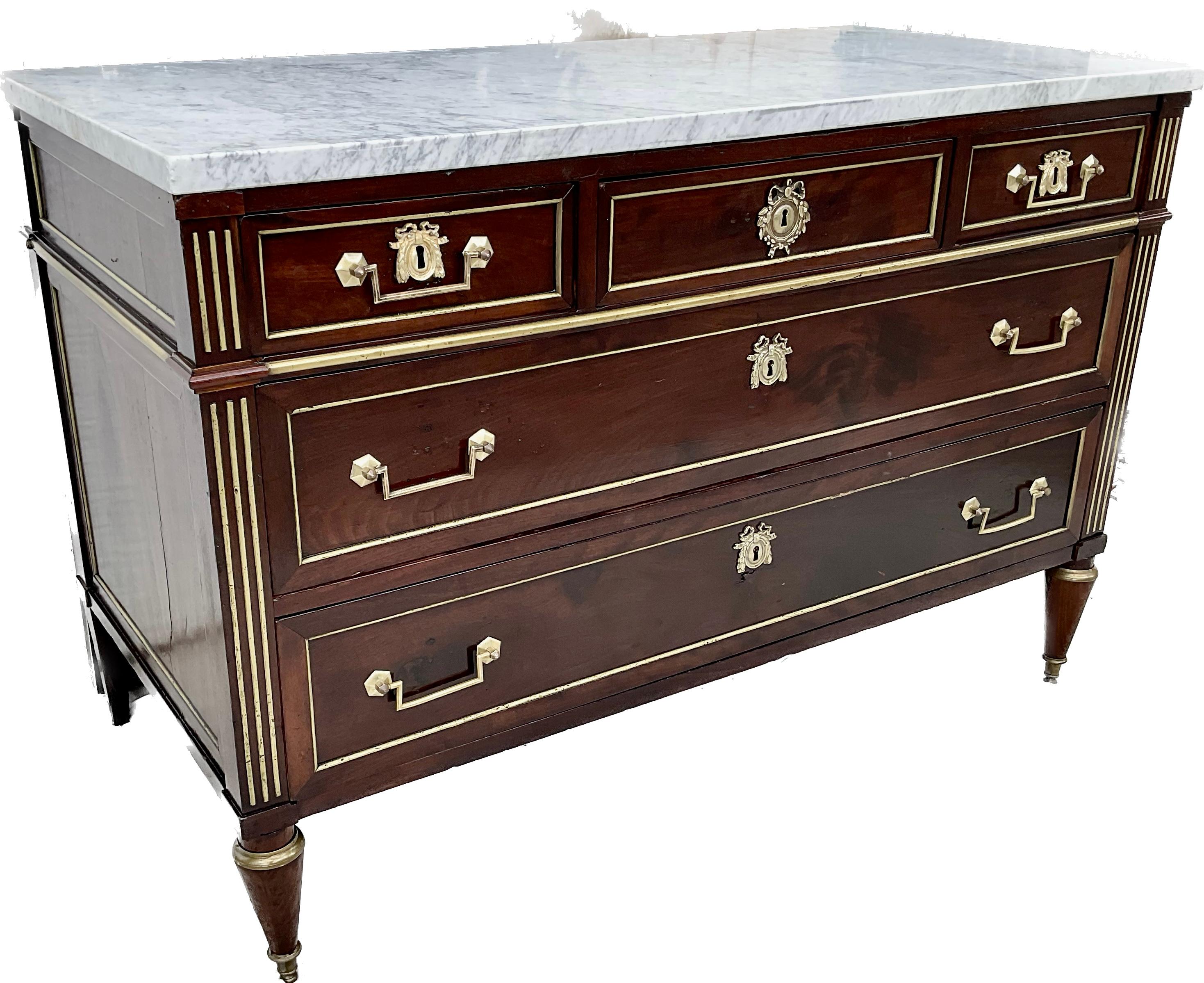 Late 18th Century French Directoire Chest In Good Condition For Sale In Bradenton, FL