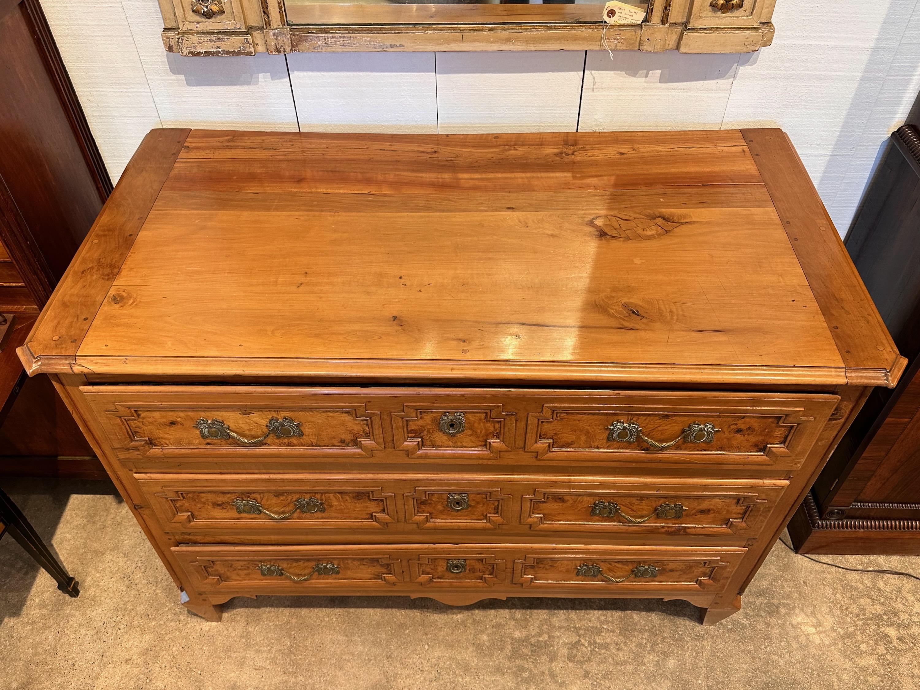 Late 18th Century French Directoire Commode In Good Condition For Sale In Charlottesville, VA