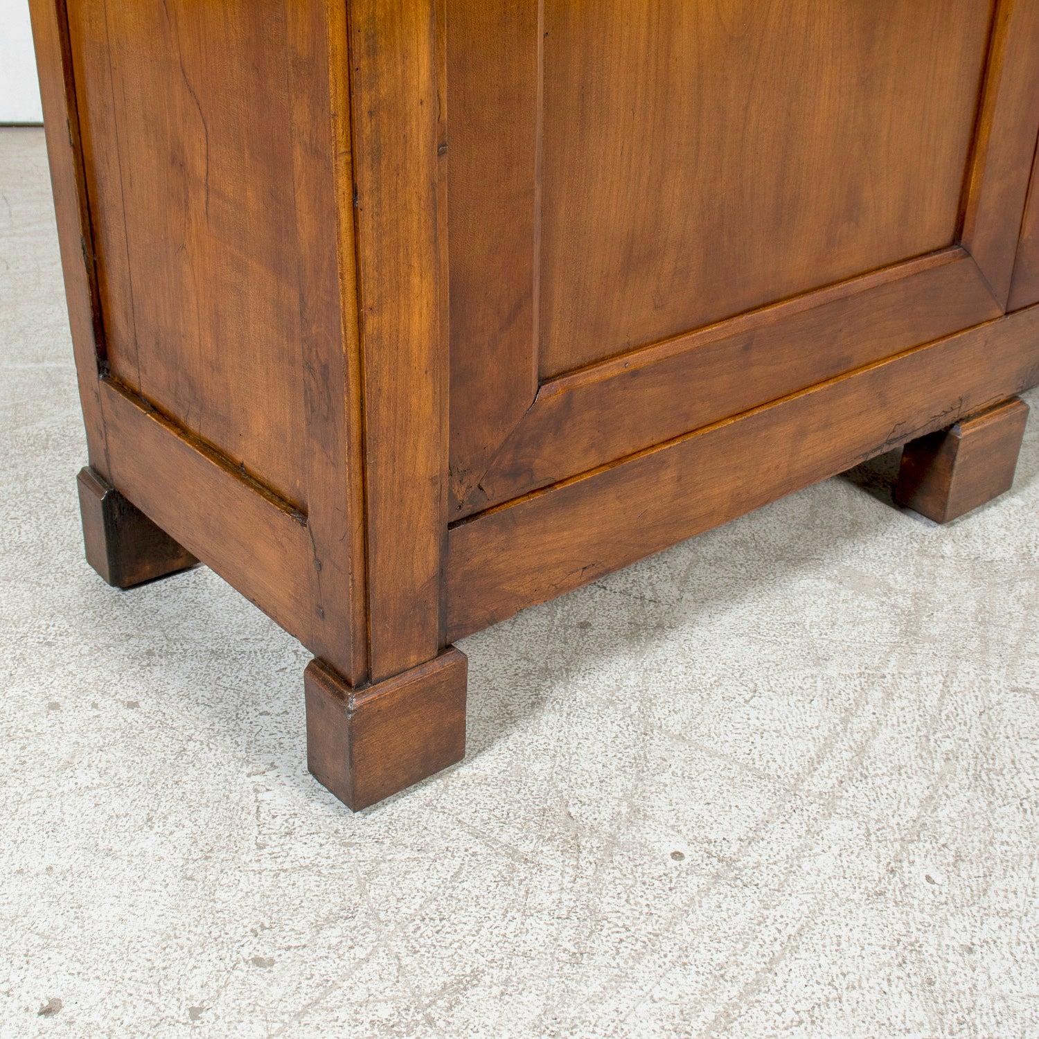 Late 18th Century French Directoire Period Cherry Enfilade Buffet 7