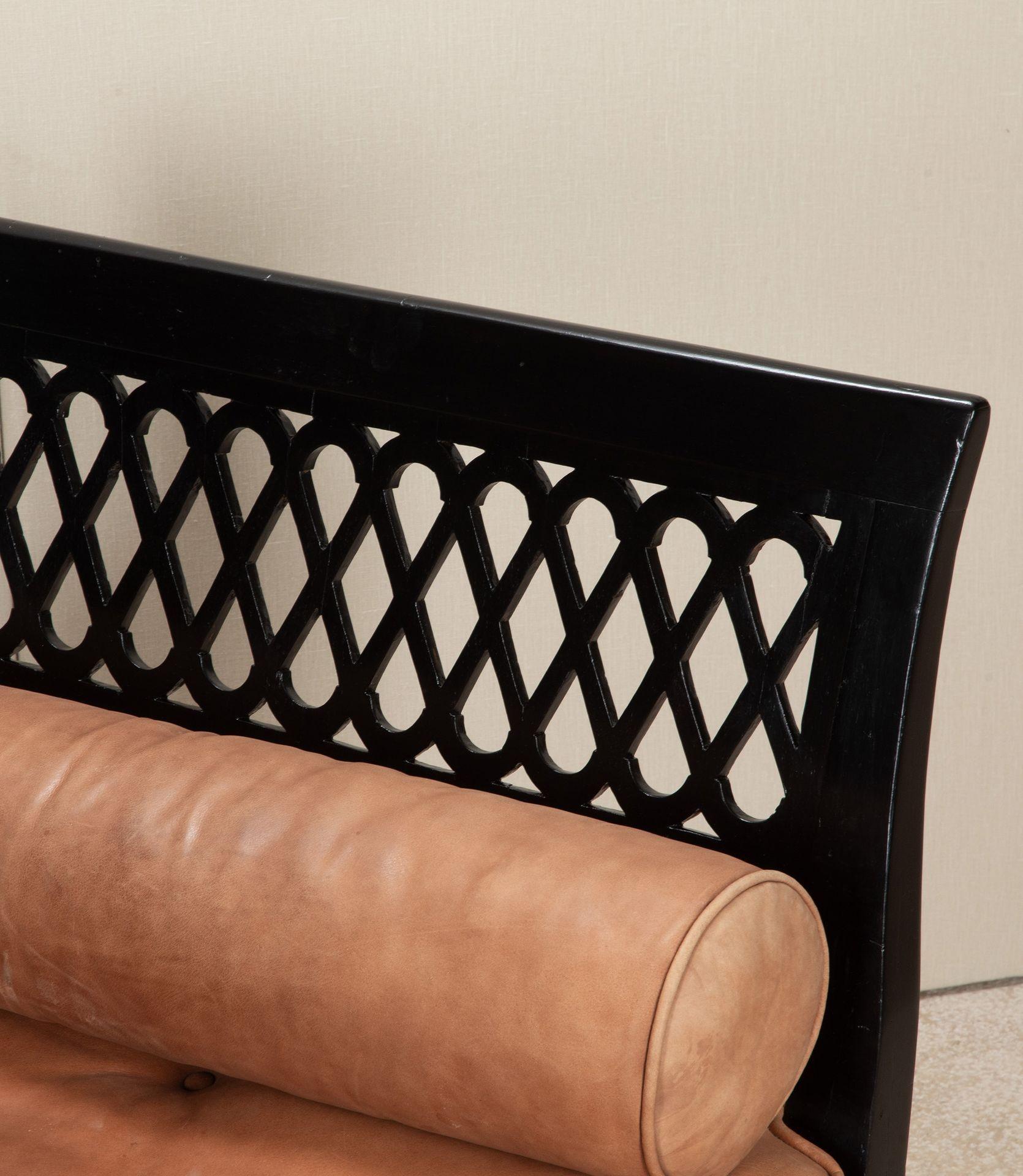 Leather Late 18th Century French Ebonised Daybed For Sale