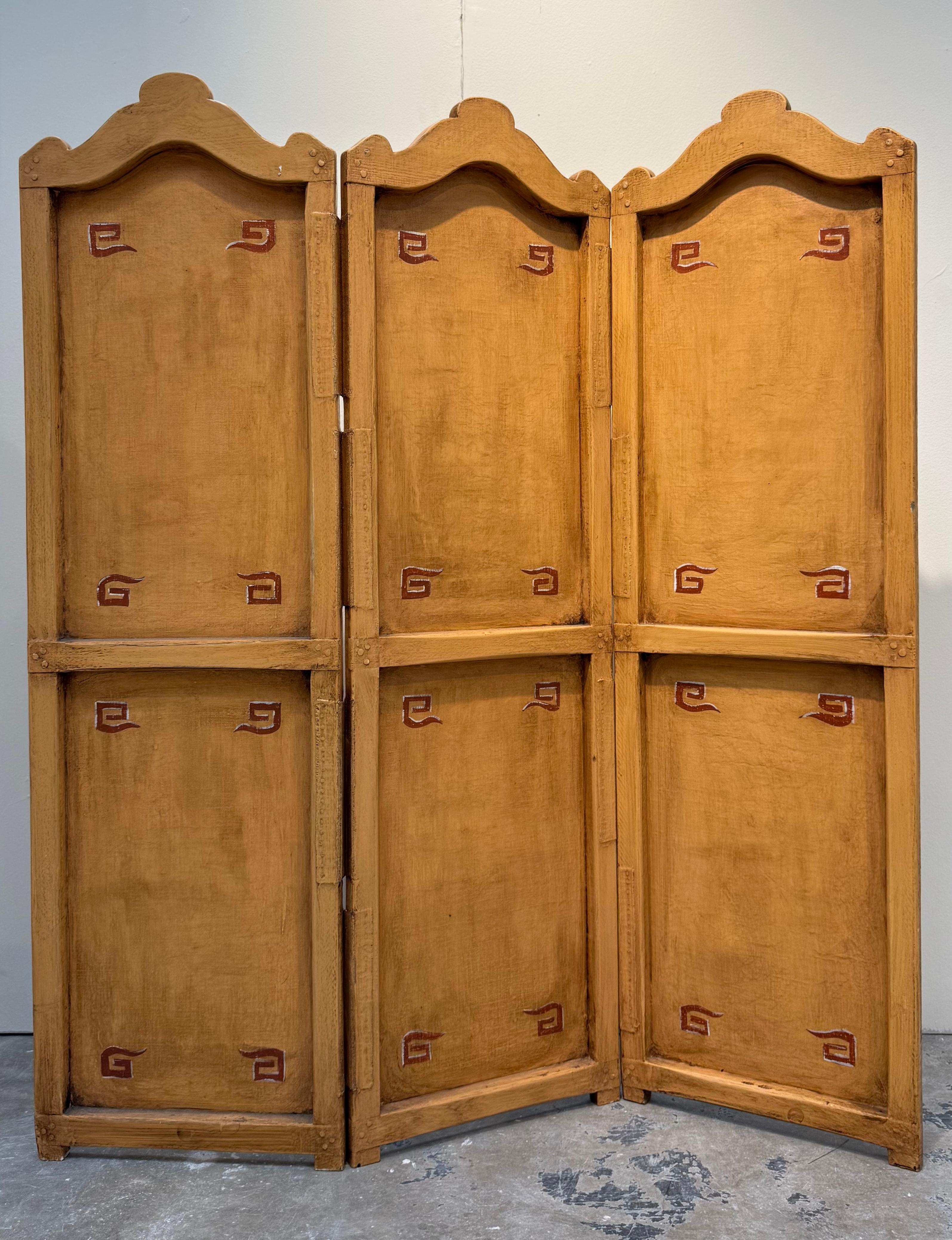 Französischer handgemalter Paravent aus dem späten 18. (Holz) im Angebot