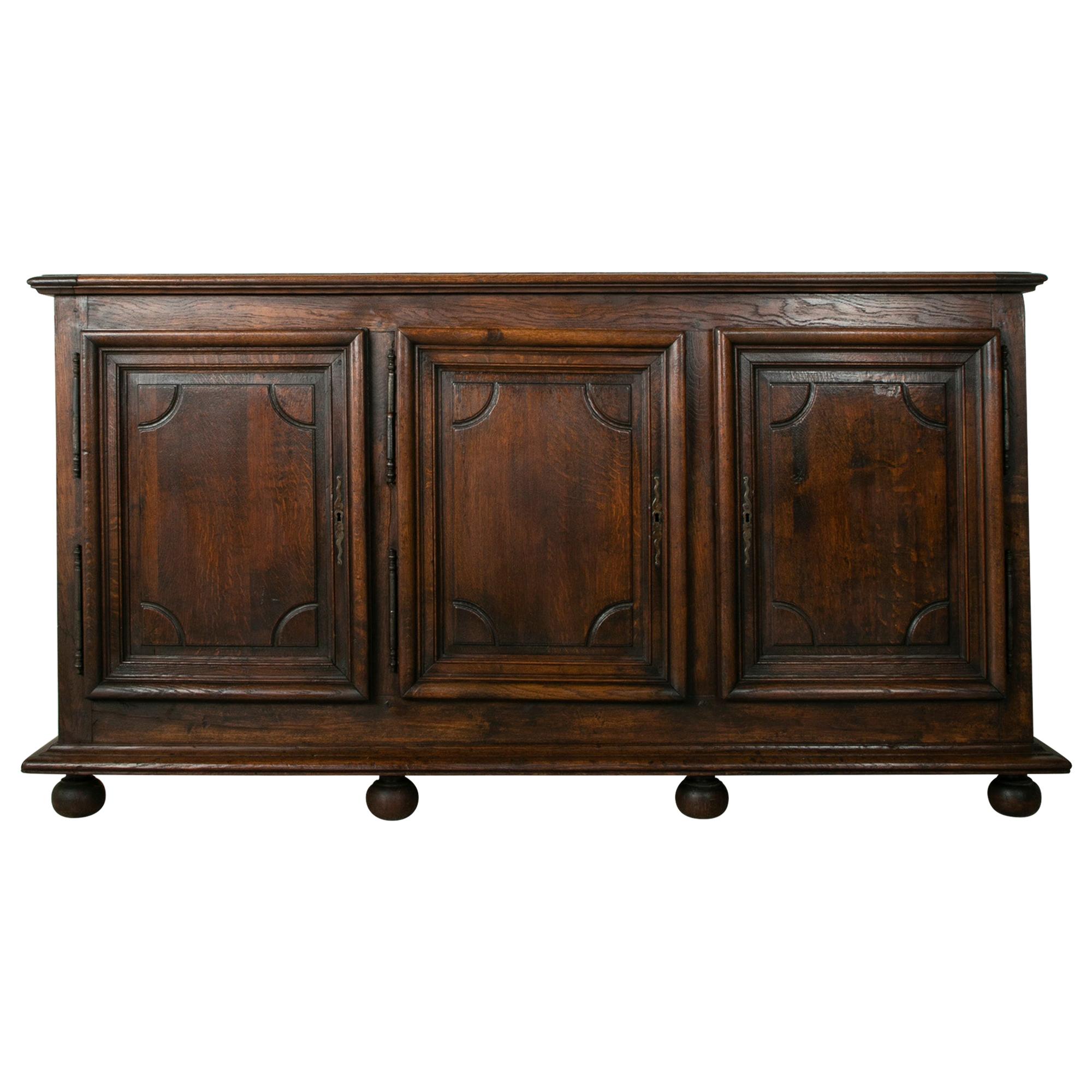 Late 18th Century French Louis XIV Style Oak Enfilade, Sideboard, or Buffet