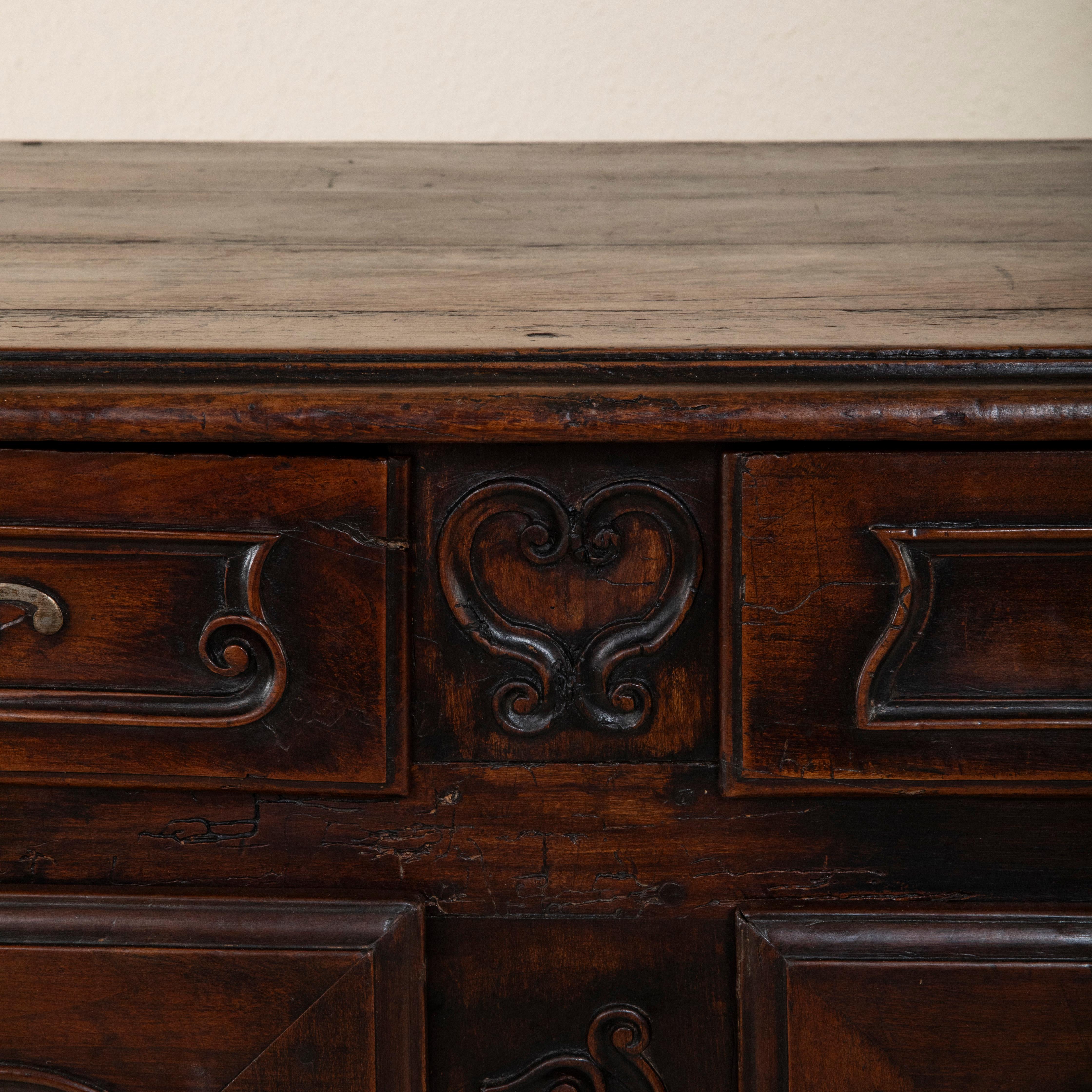 Late 18th Century French Louis XV Style Hand Carved Oak Enfilade or Sideboard For Sale 10