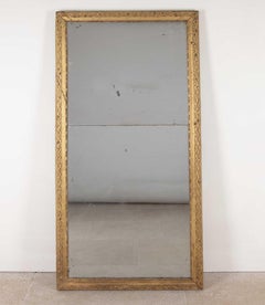 Specchio in legno dorato francese Luigi XVI della fine del XVIII secolo