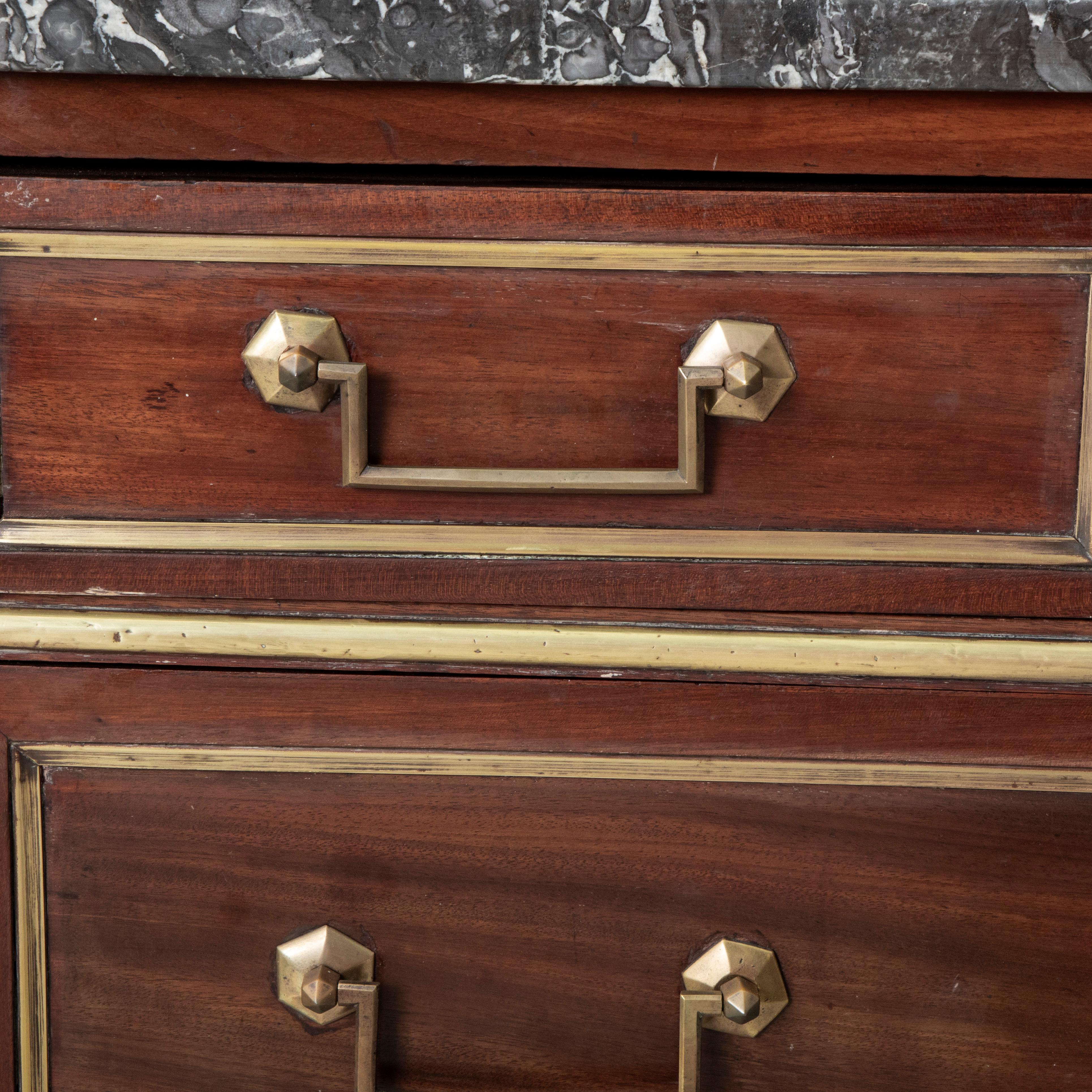 Late 18th Century French Louis XVI Period Mahogany Chest, Saint Anne Marble Top For Sale 7