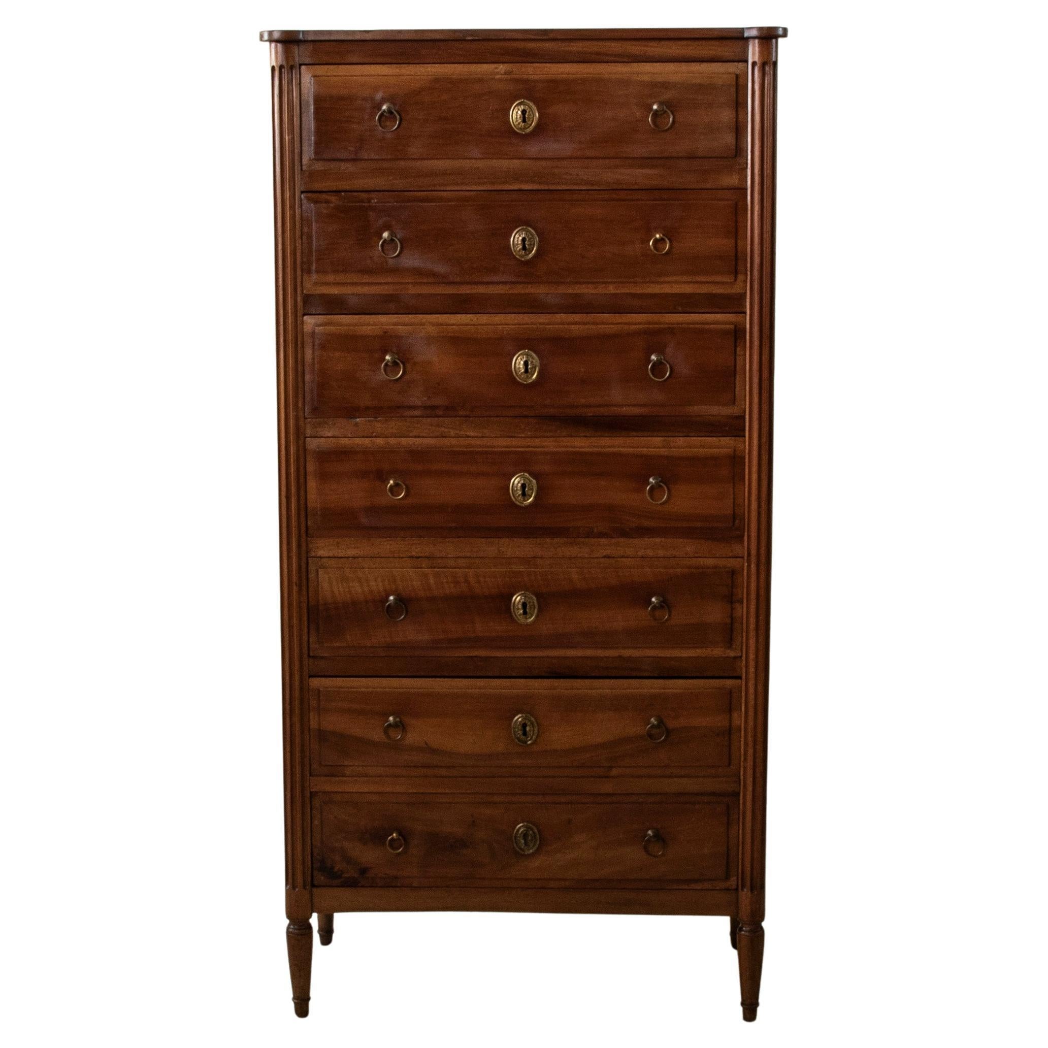 Late 18th Century French Louis XVI Period Walnut Semainier Chest, Bronze Details in vendita