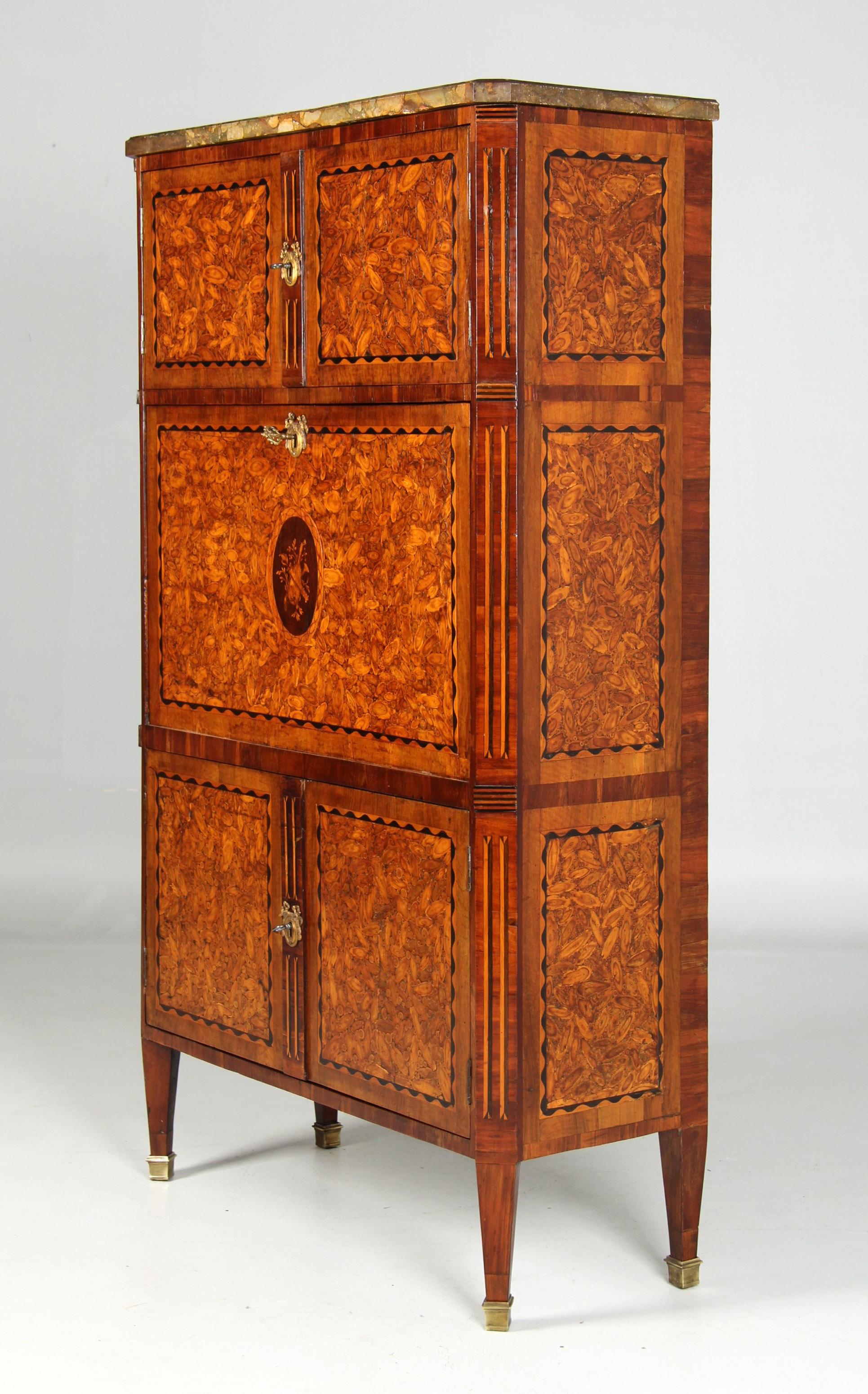 Late 18th Century French Louis XVI Secretaire with Oyster Veneer, circa 1785 13
