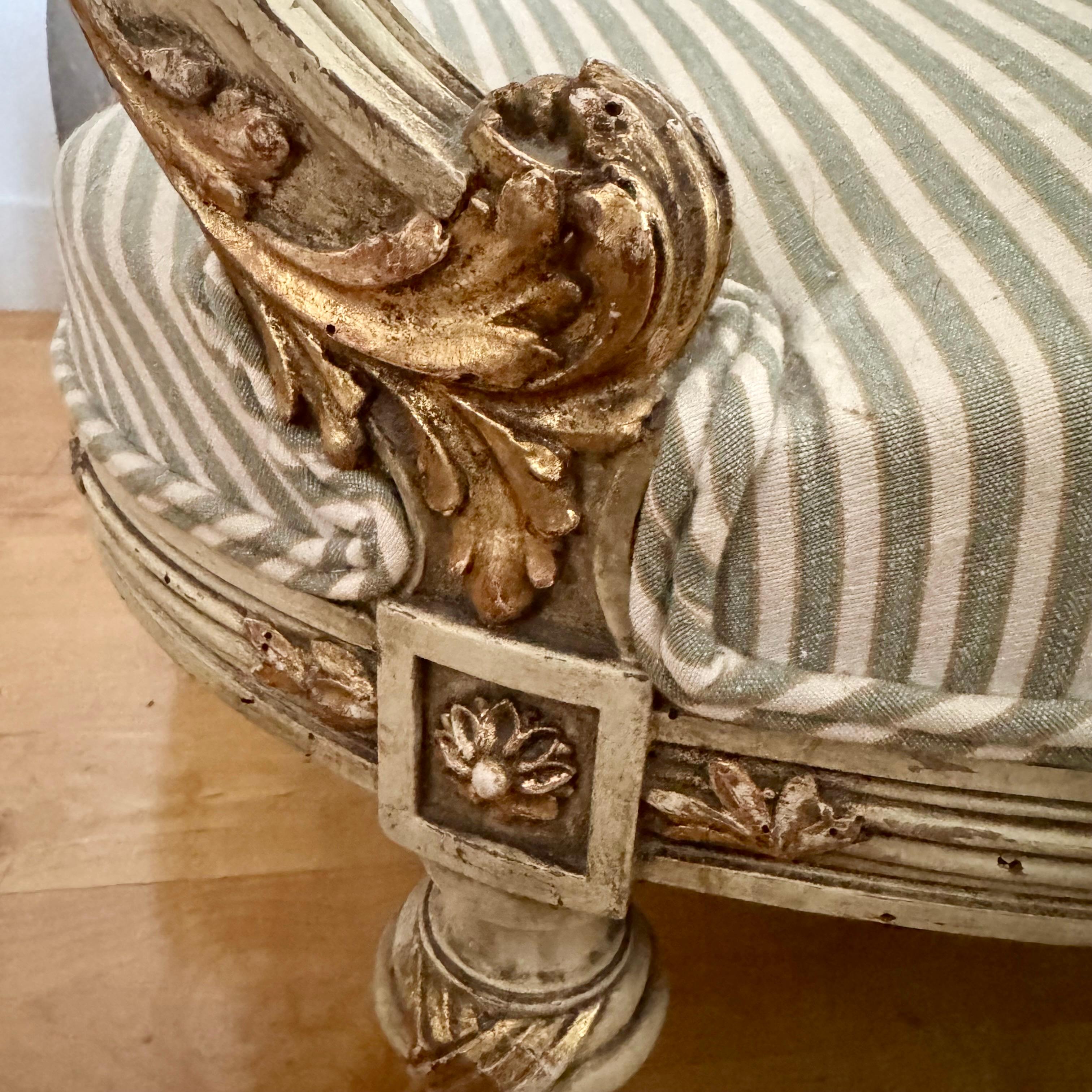 Canapè / Divano imbottito francese Luigi XVI della fine del XVIII secolo 5