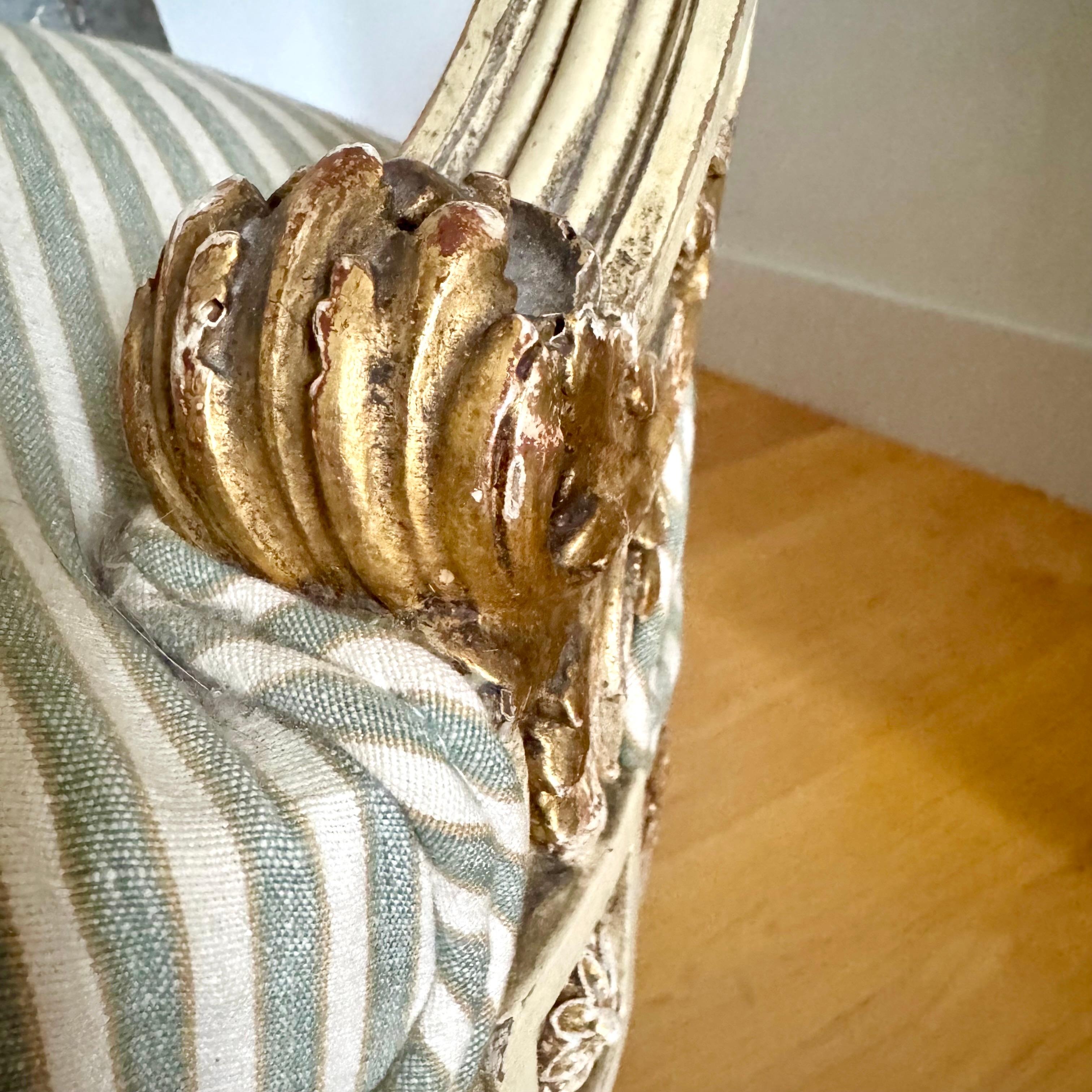 Canapè / Divano imbottito francese Luigi XVI della fine del XVIII secolo 7