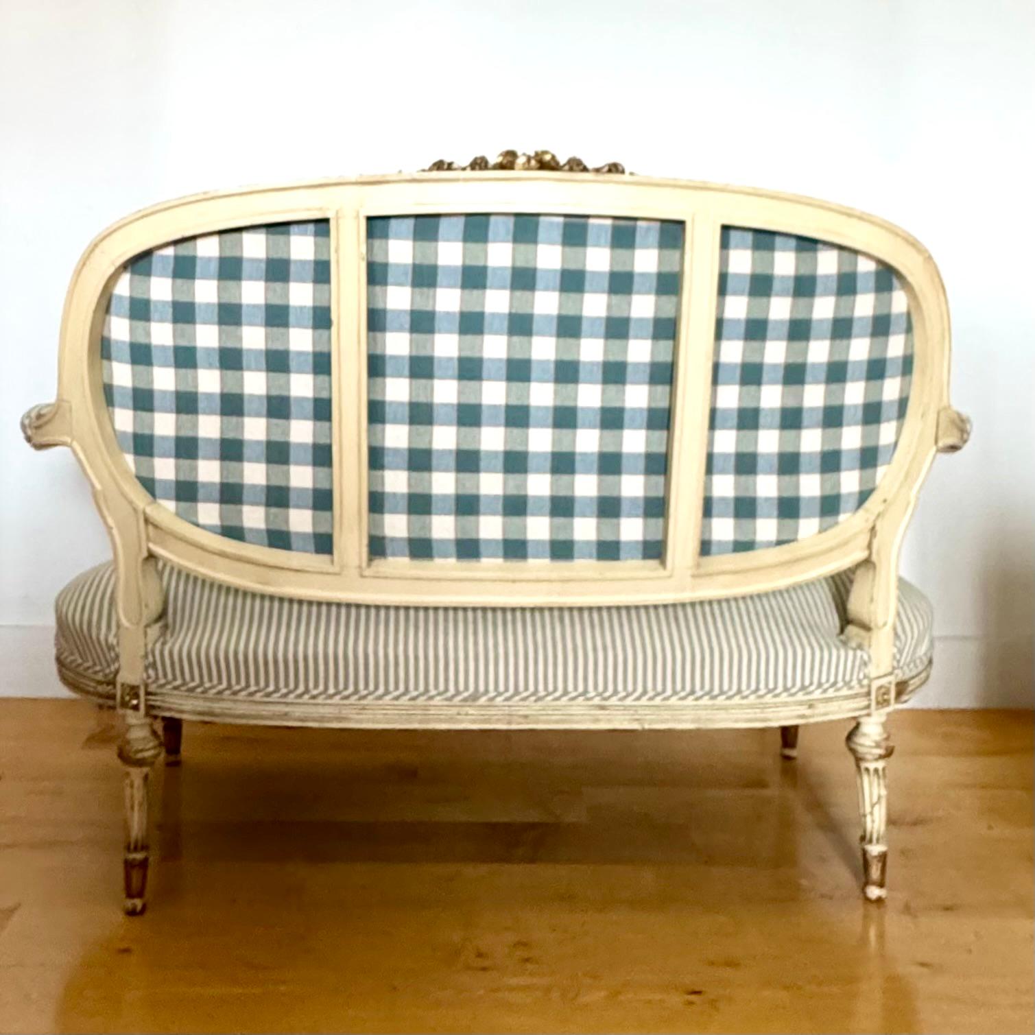 Canapè / Divano imbottito francese Luigi XVI della fine del XVIII secolo 1