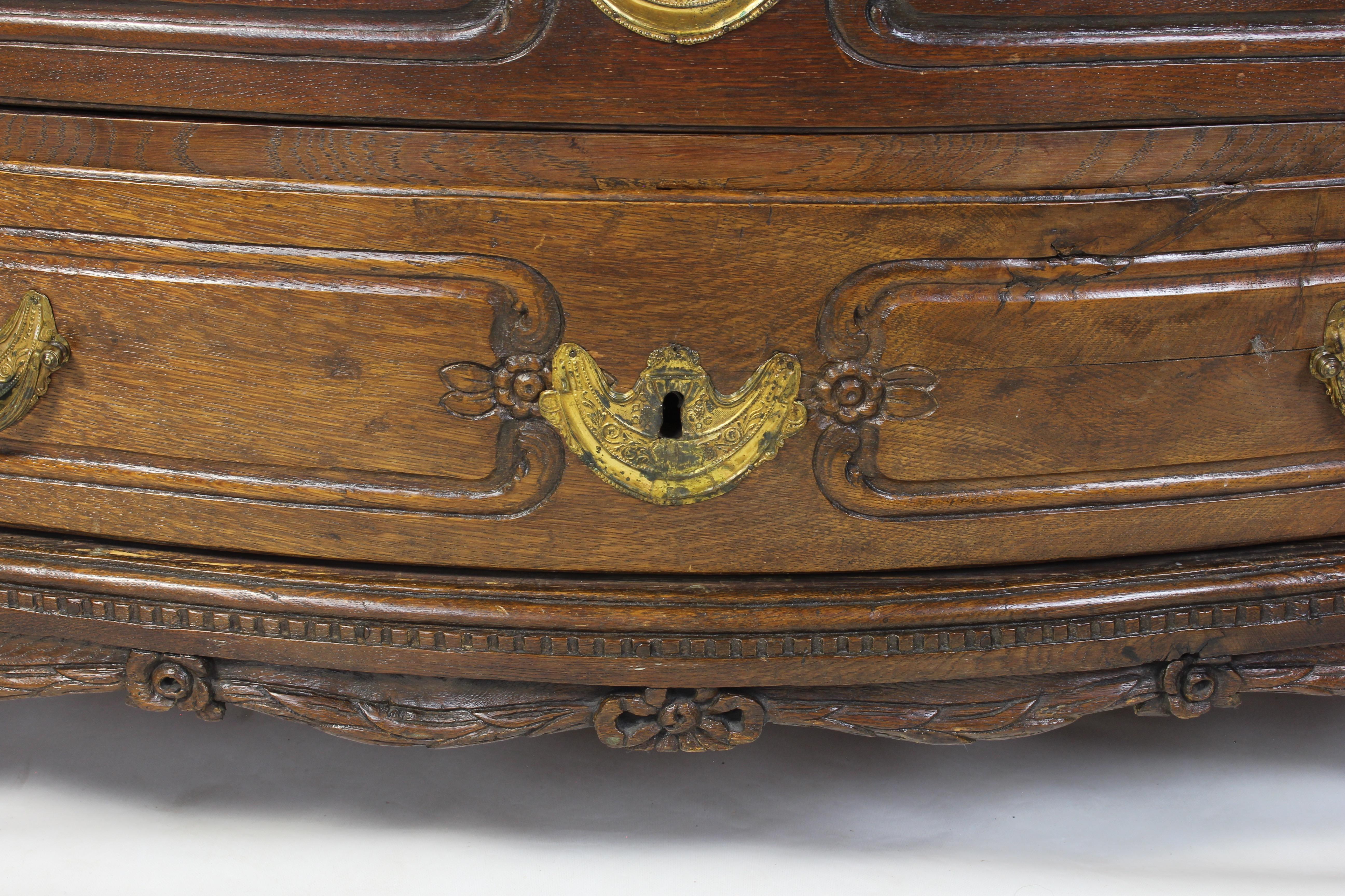 Late 18th Century French Oak Commode 7