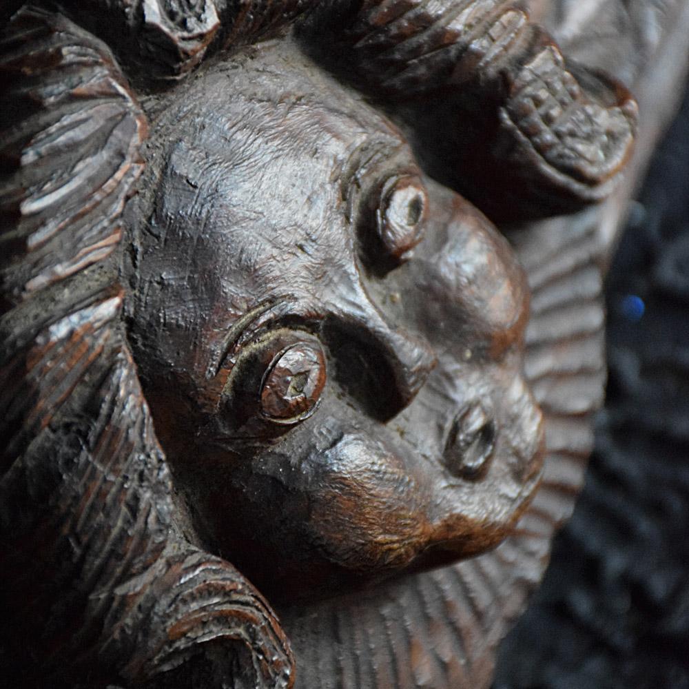 Late 18th Century French Oak Panel of an Angel 2