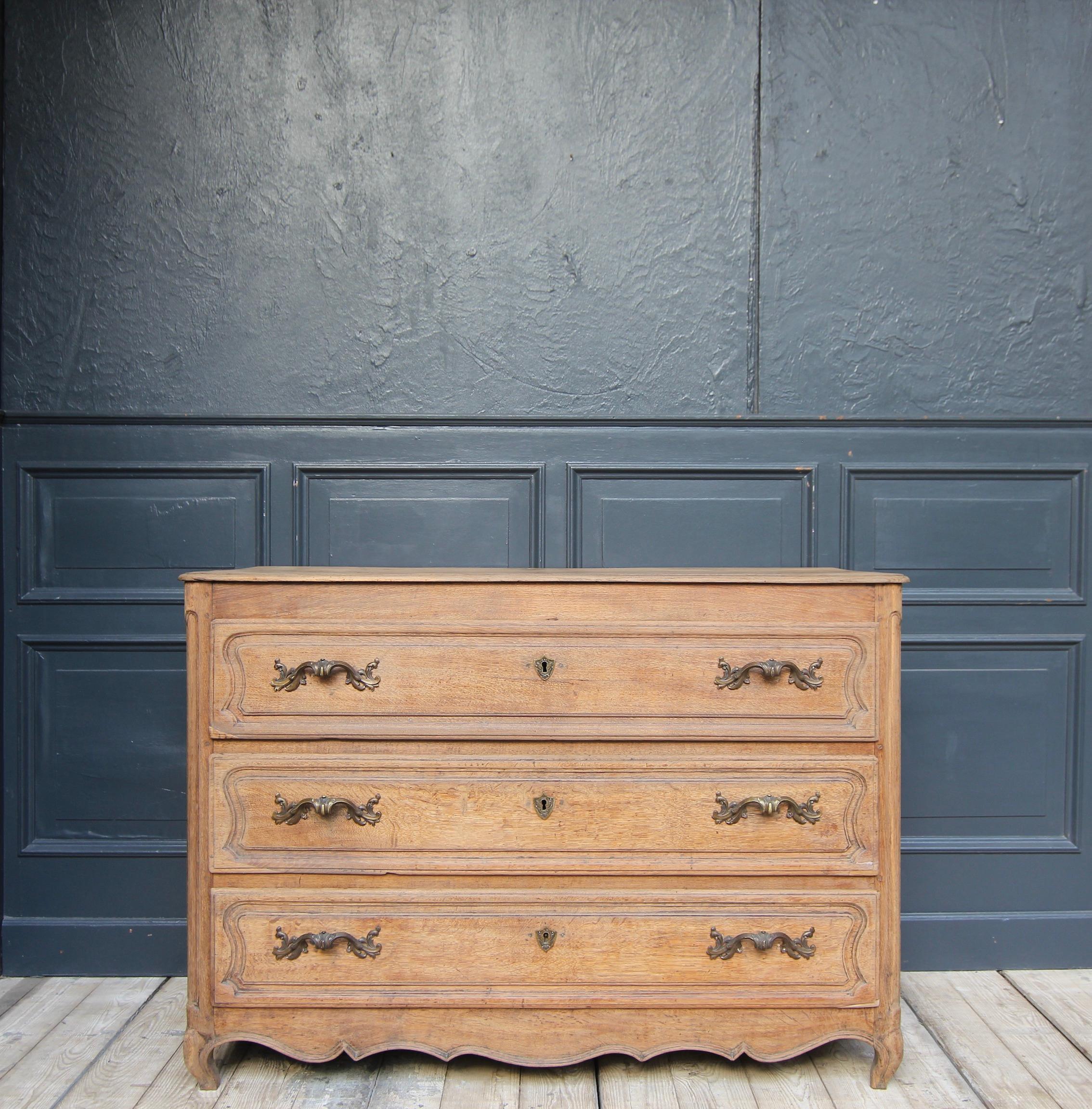 Late 18th Century French Provincial Chest of Drawers 3