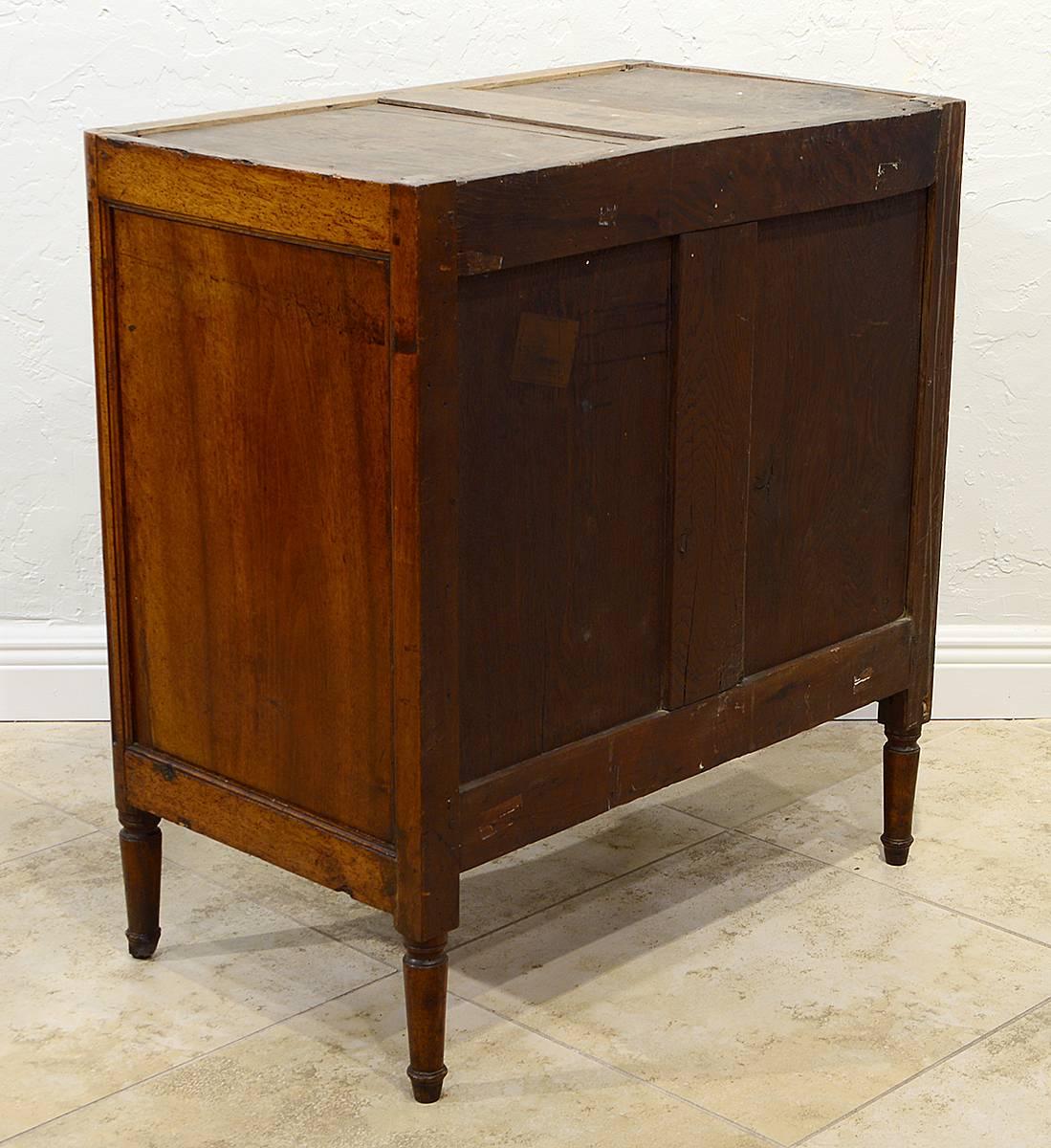 Late 18th Century French Provincial Louis XVI Three-Drawer Marble-Top Commode In Good Condition In Ft. Lauderdale, FL