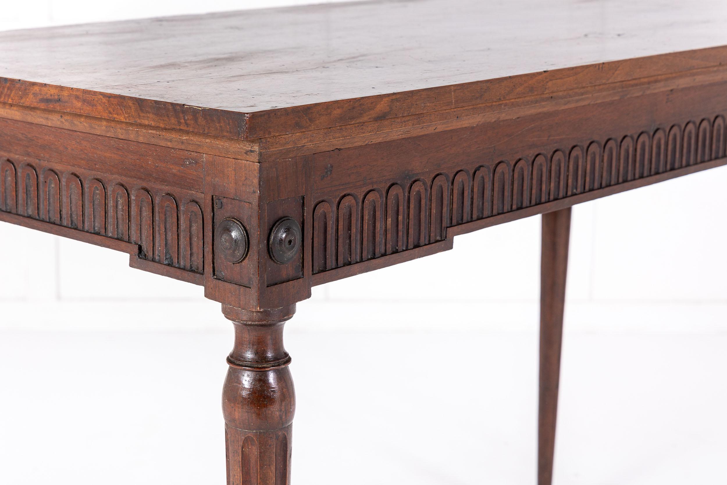 Late 18th Century French Walnut Side Table For Sale 5