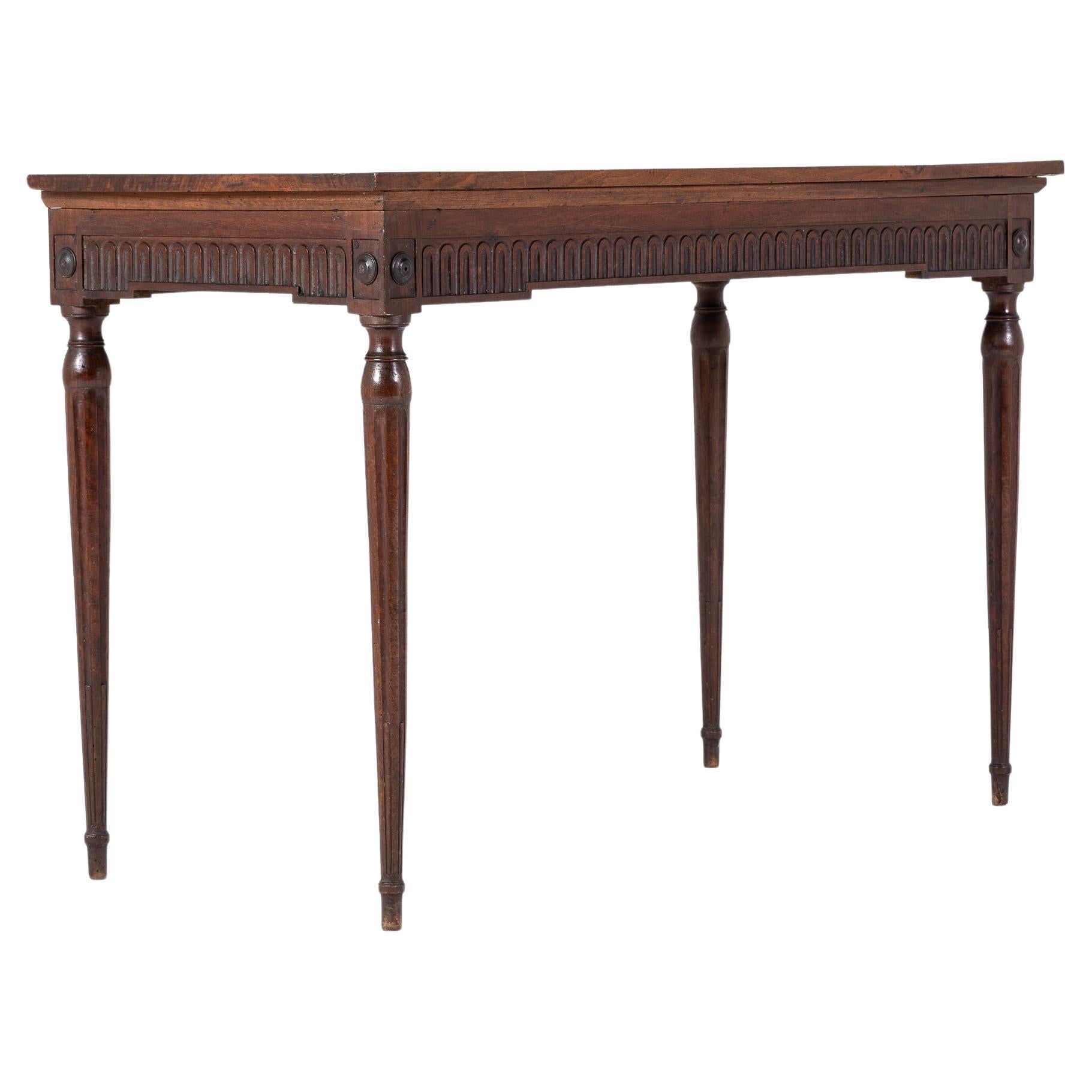 Late 18th Century French Walnut Side Table For Sale