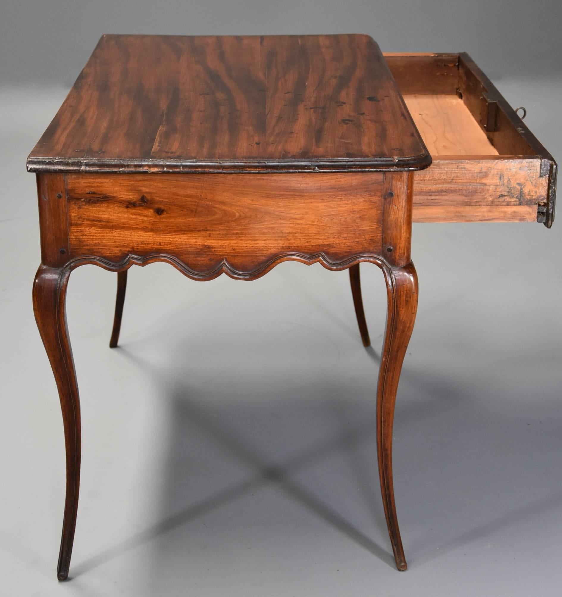 Late 18th Century French Walnut Side Table with Superb Rich Patina For Sale 7