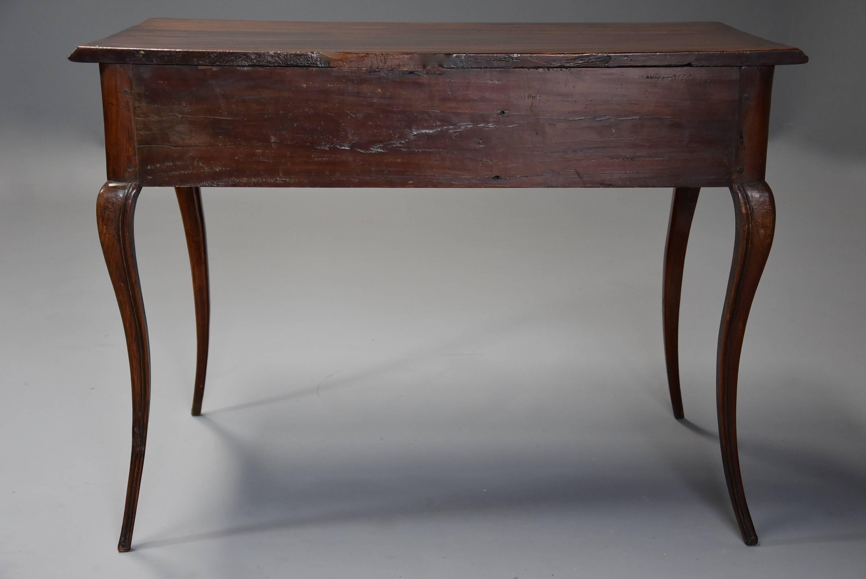 Late 18th Century French Walnut Side Table with Superb Rich Patina For Sale 8