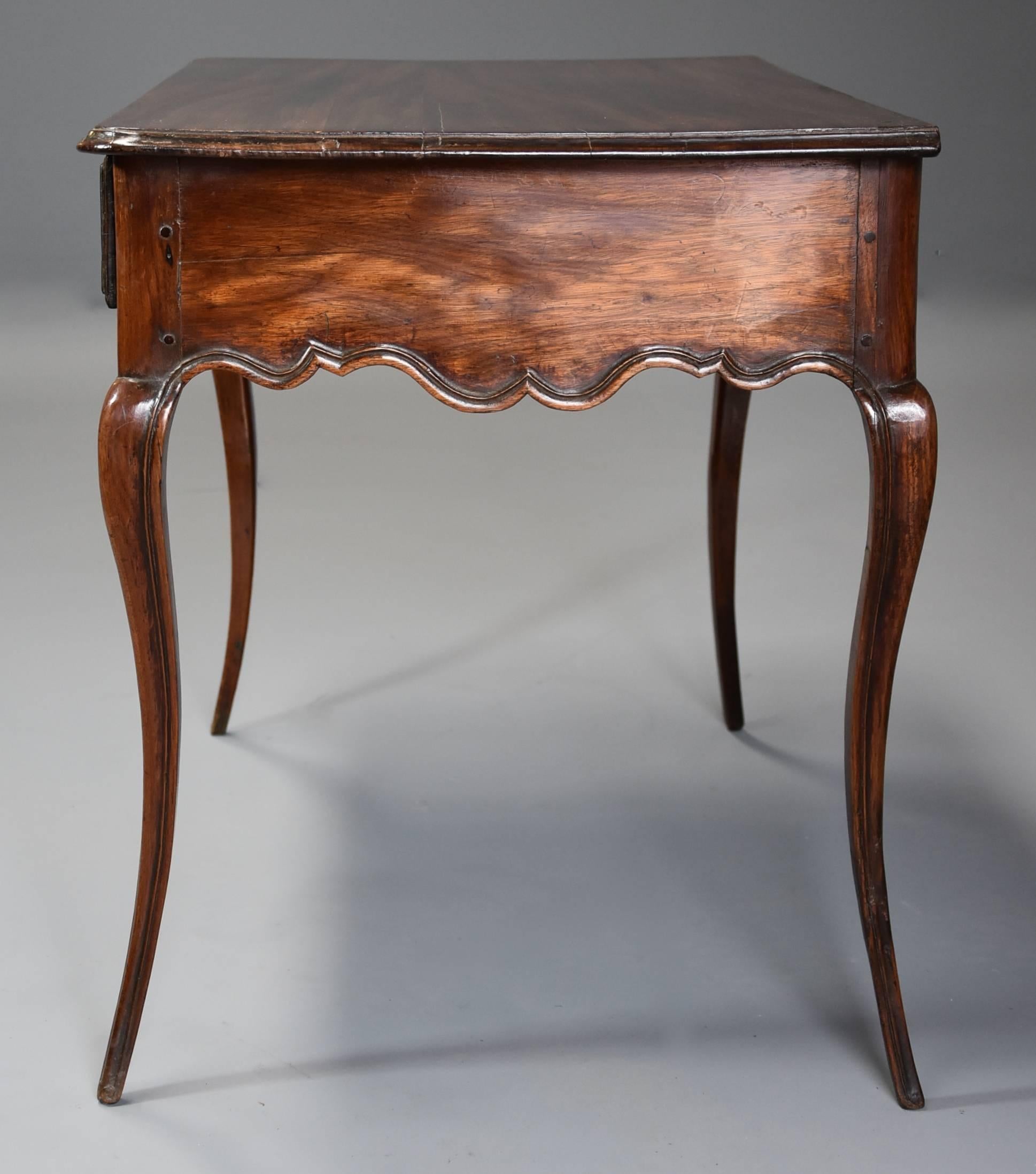 Late 18th Century French Walnut Side Table with Superb Rich Patina For Sale 5