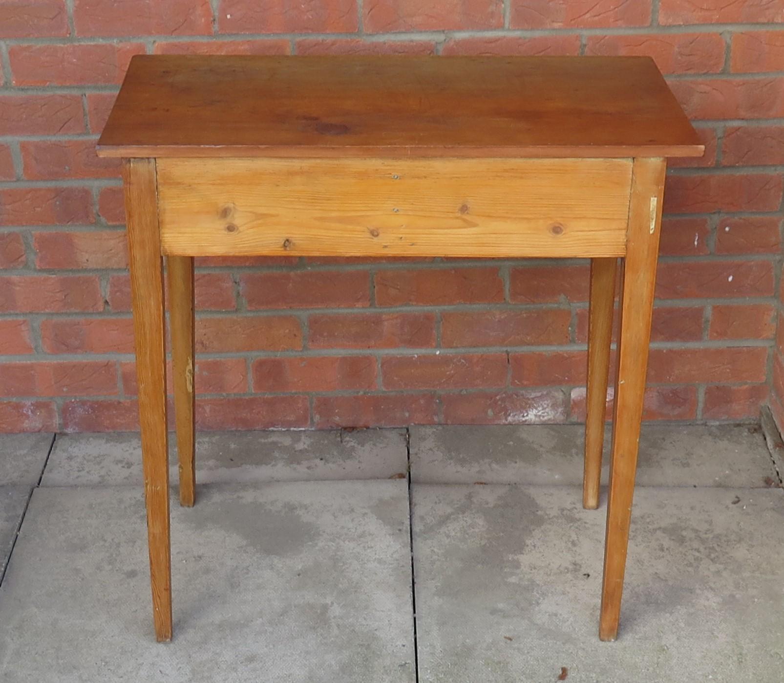 Late 18th Century George III Solid Pine Side Table 2 Drawers, circa 1790 For Sale 14