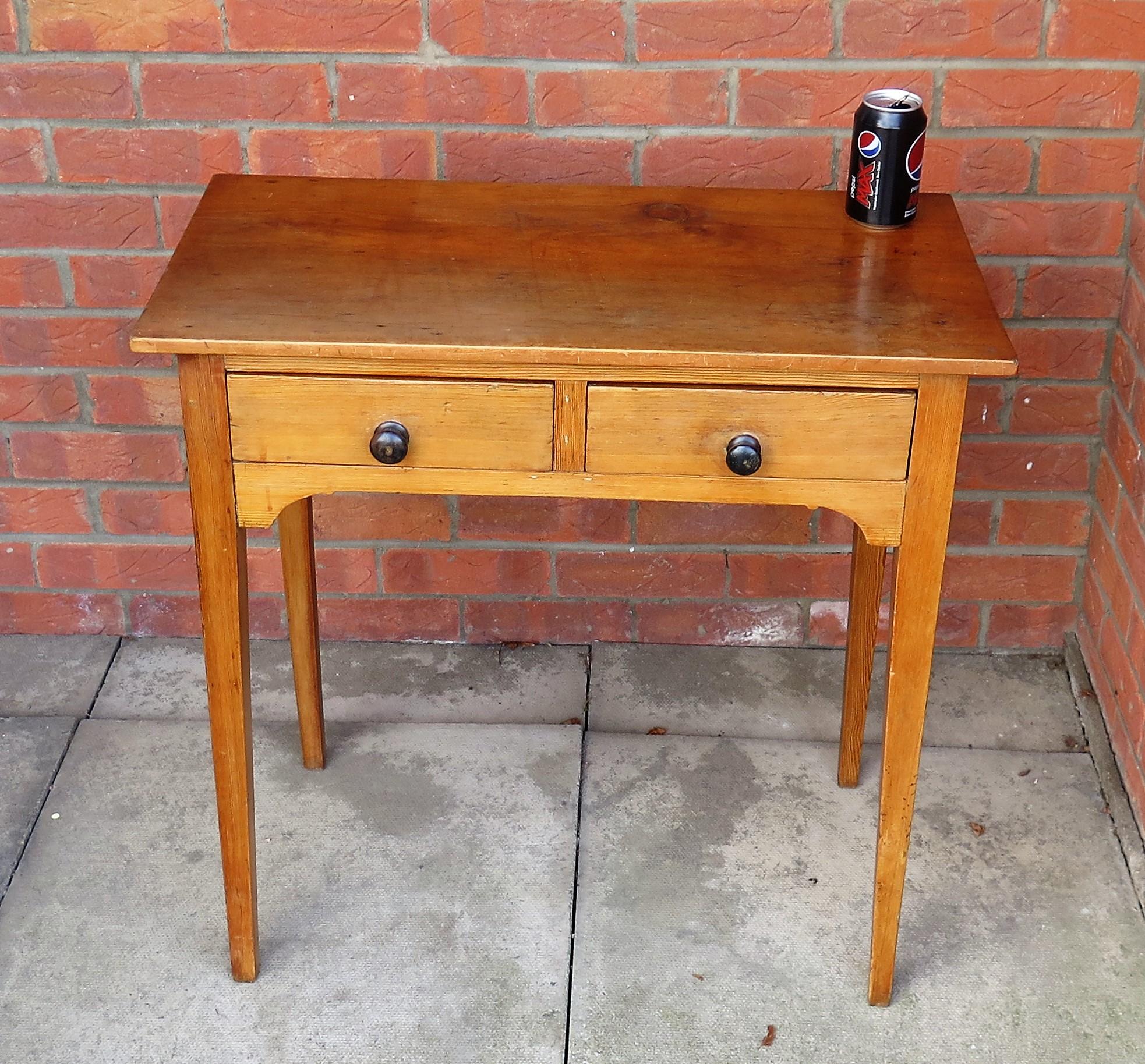 Late 18th Century George III Solid Pine Side Table 2 Drawers, circa 1790 For Sale 15