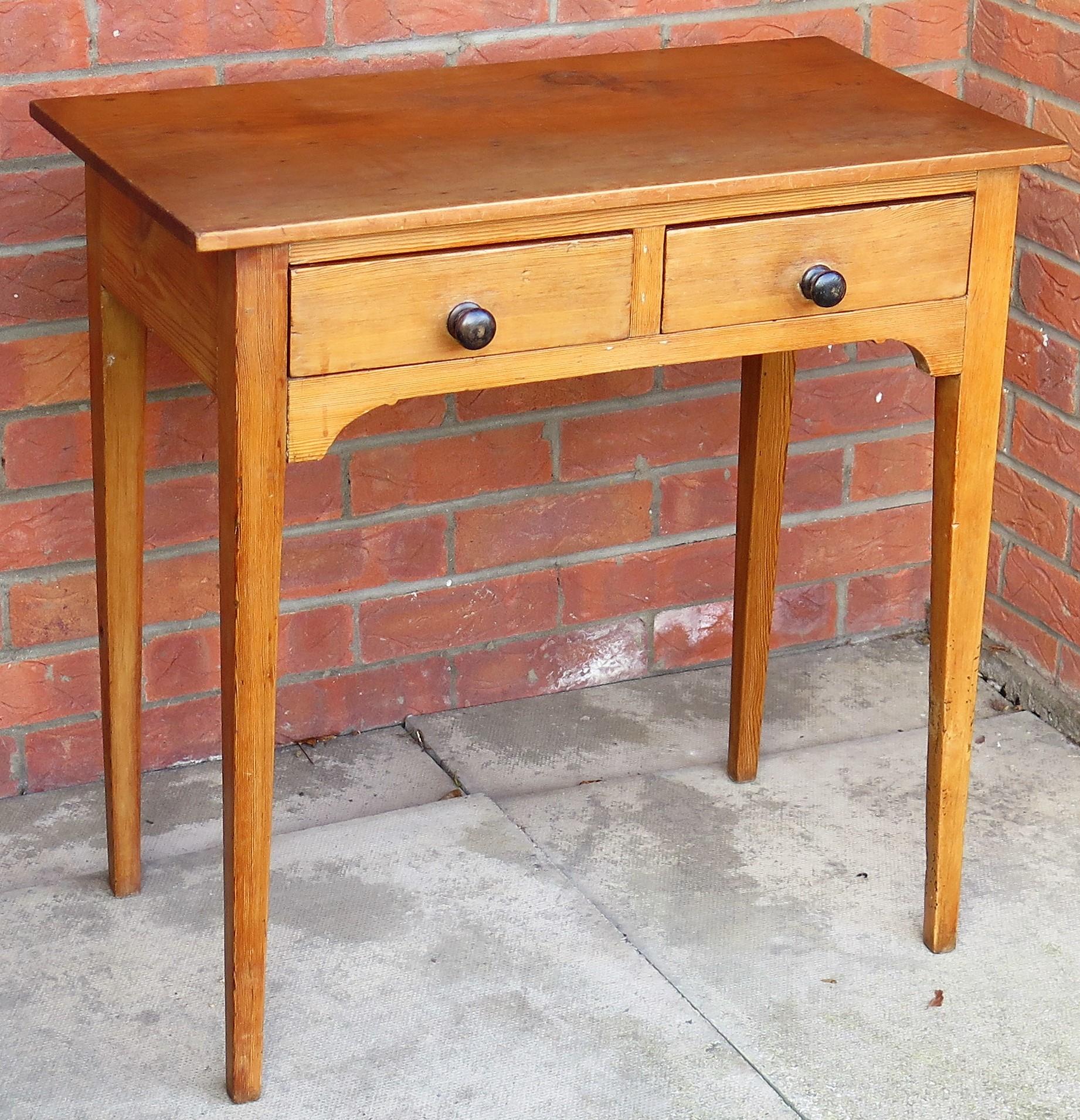 British Late 18th Century George III Solid Pine Side Table 2 Drawers, circa 1790 For Sale