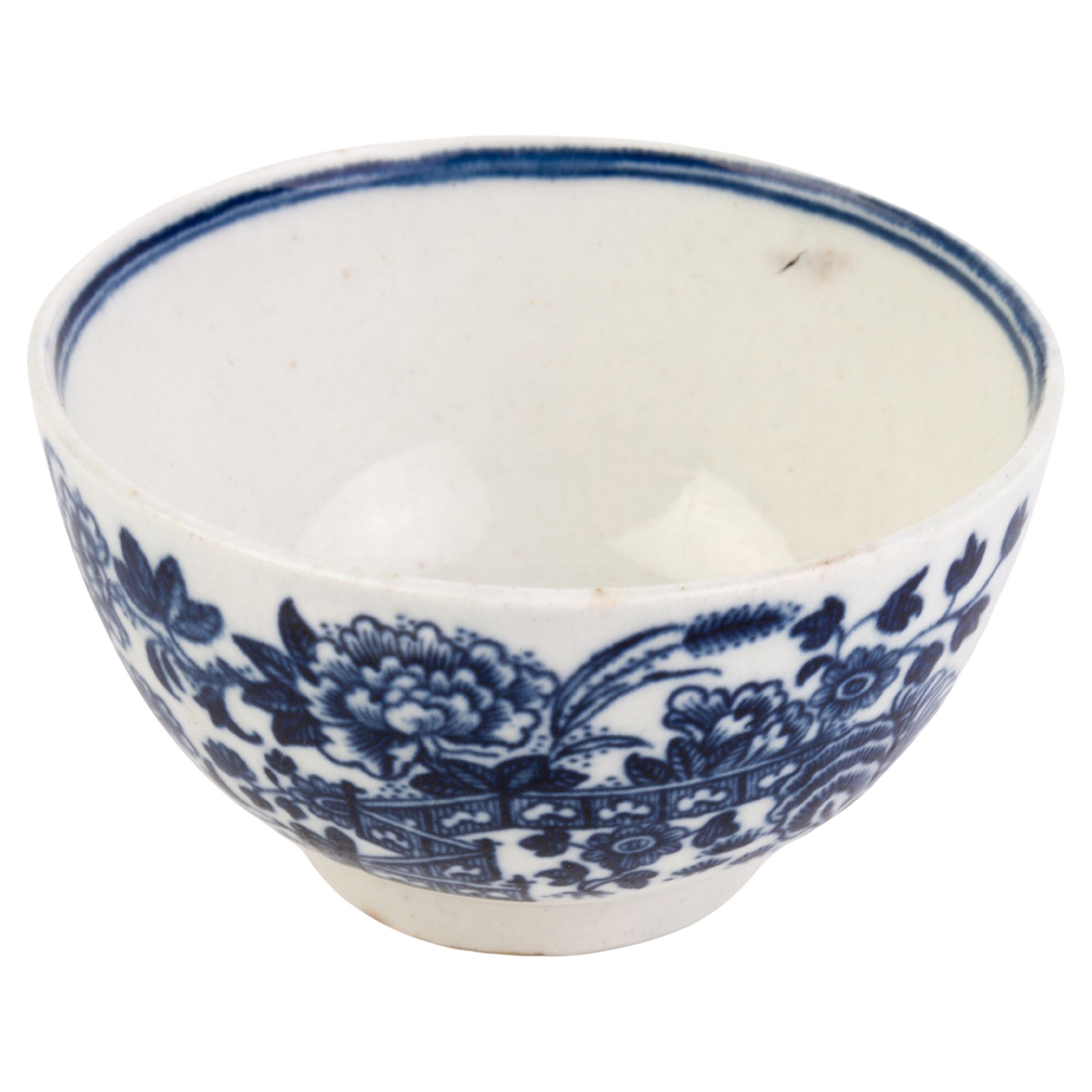 Late 18th Century George III Chinese Garden Worcester Porcelain Tea Bowl