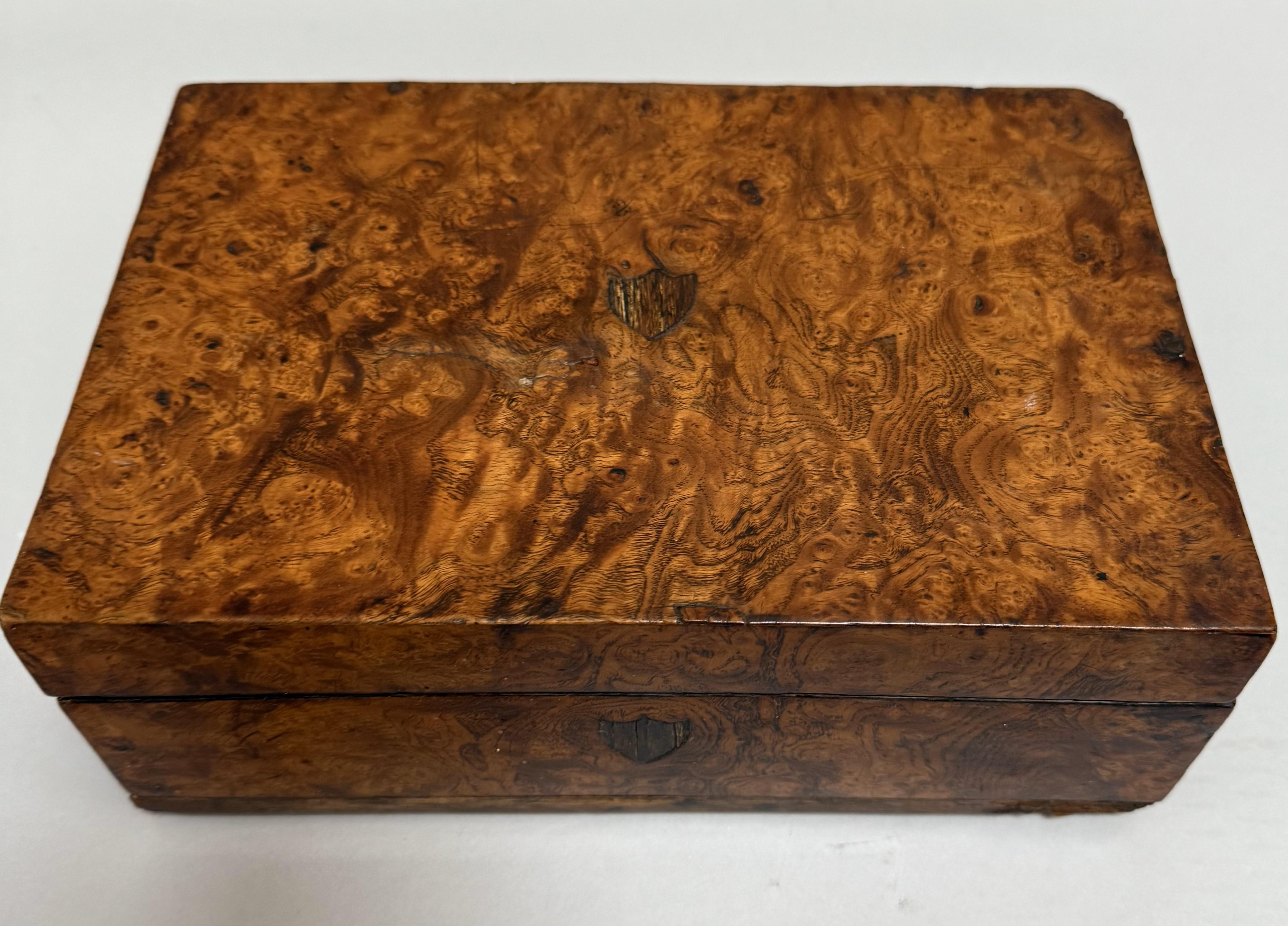Late 18th Century George III English Box In Good Condition For Sale In Middleburg, VA