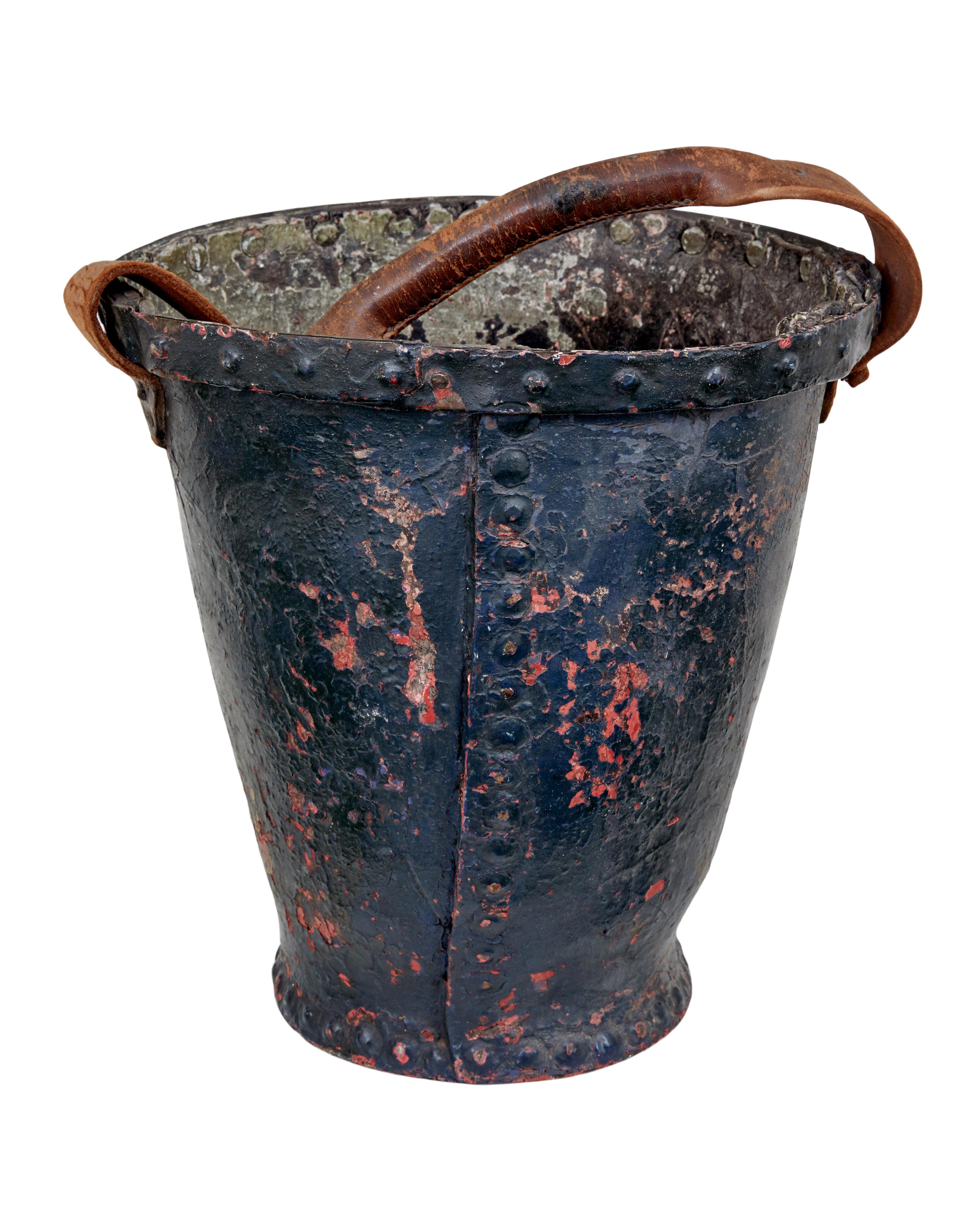 Georgian Late 18th century George III leather hand painted fire bucket For Sale