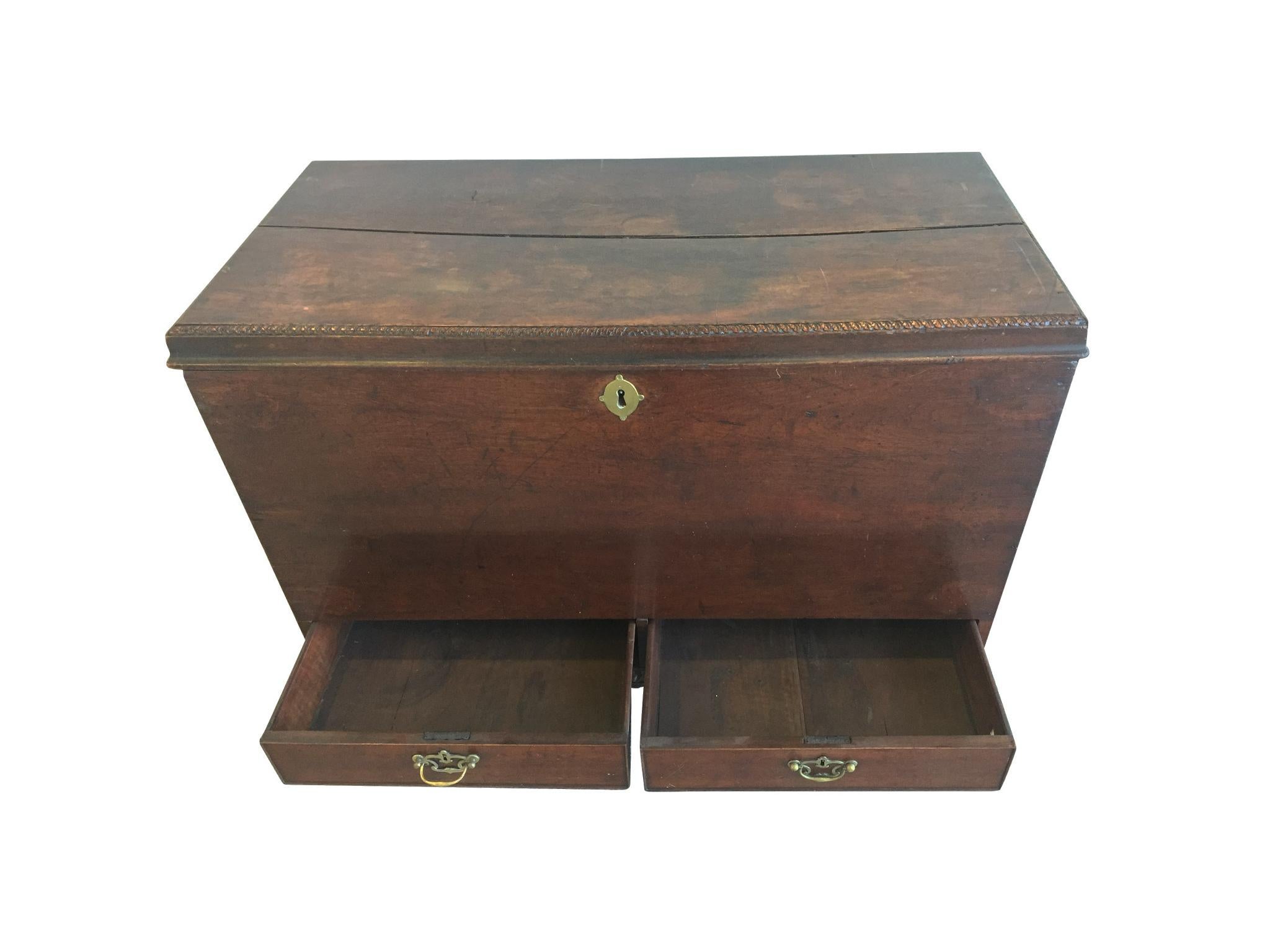 Late 18th Century George III Mahogany Chest For Sale 1