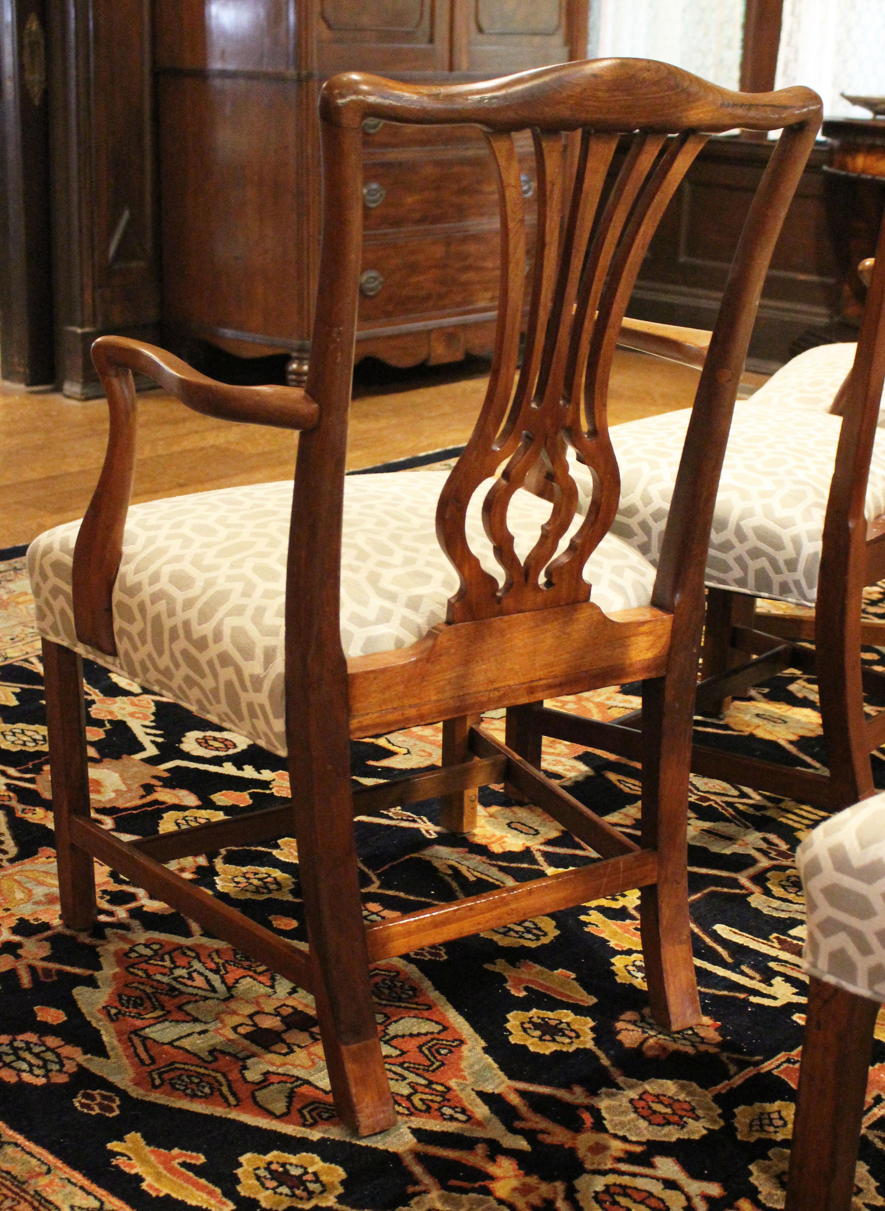 Late 18th Century George III Mahogany Dining Chairs, Set of 12 In Good Condition In Chapel Hill, NC