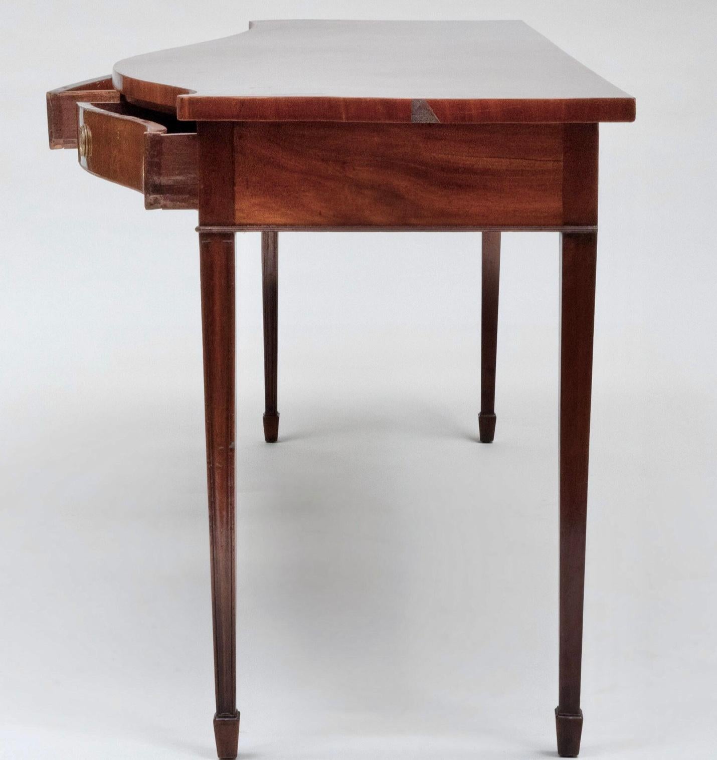 Late 18th Century George III Mahogany Serving Table In Good Condition In Bradenton, FL