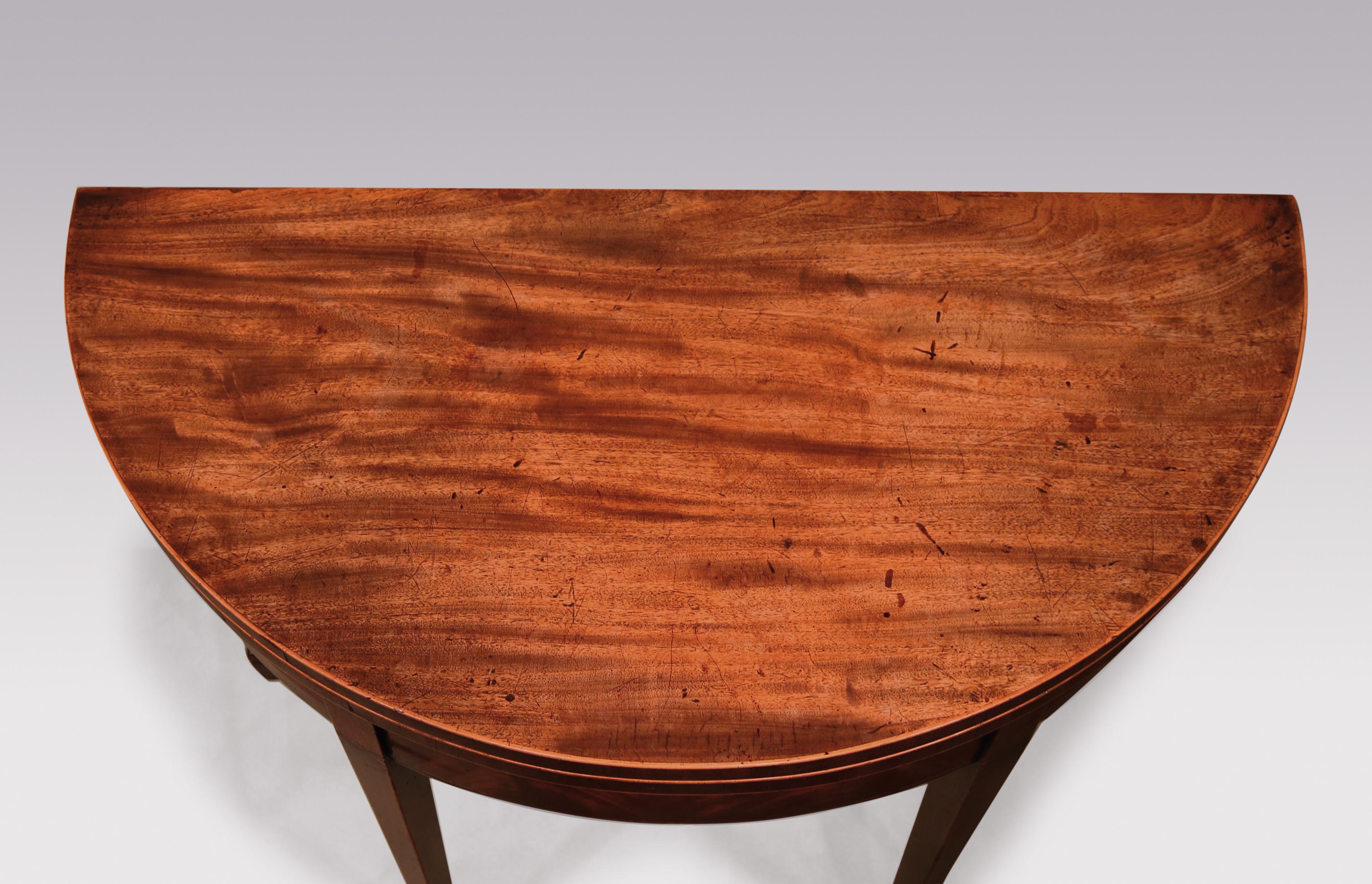 card table topper round