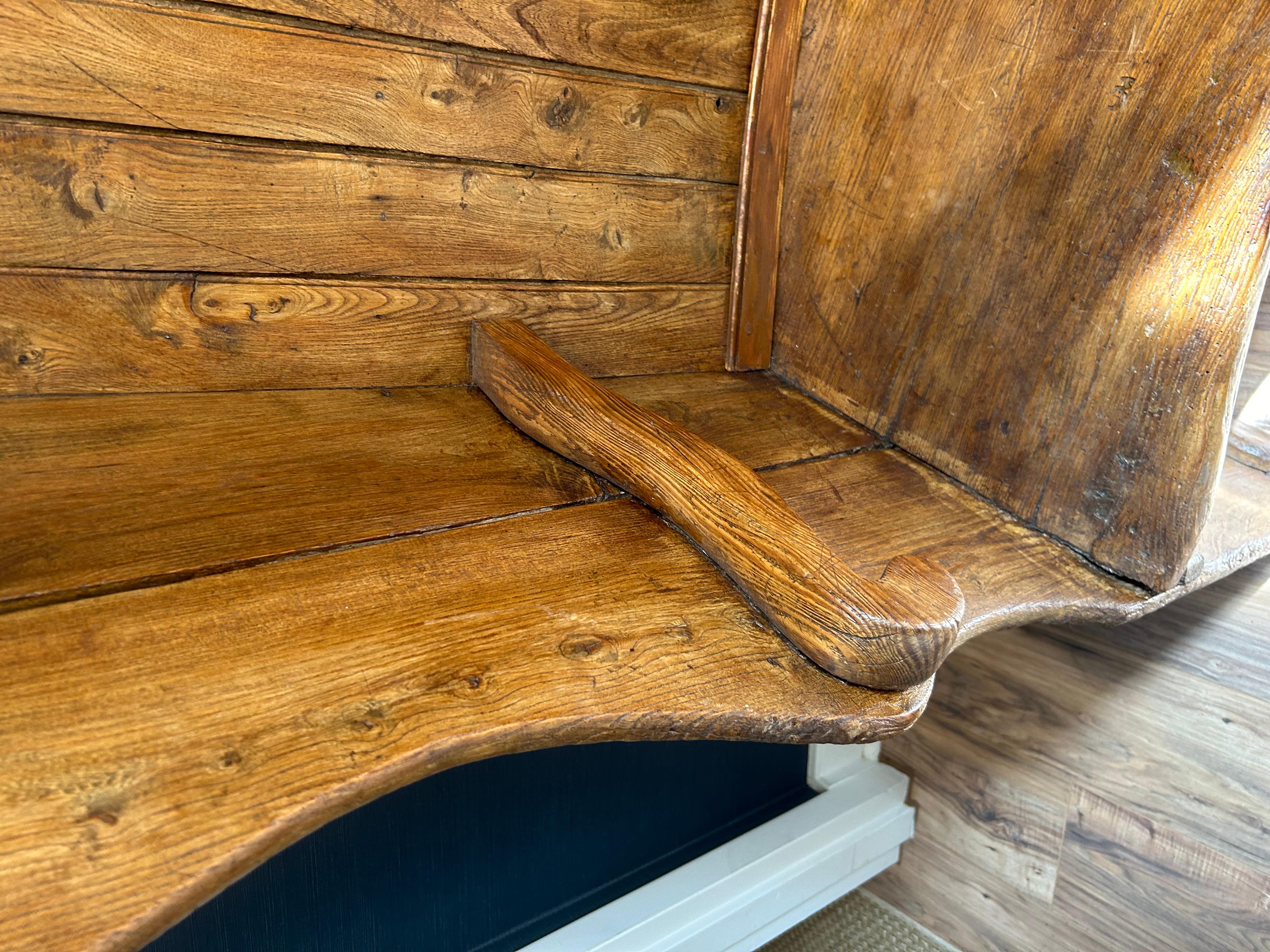 Wood Late 18th Century Georgian Elm Settle For Sale