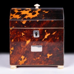 Late 18th Century Georgian English Dome-Top Tea Caddy