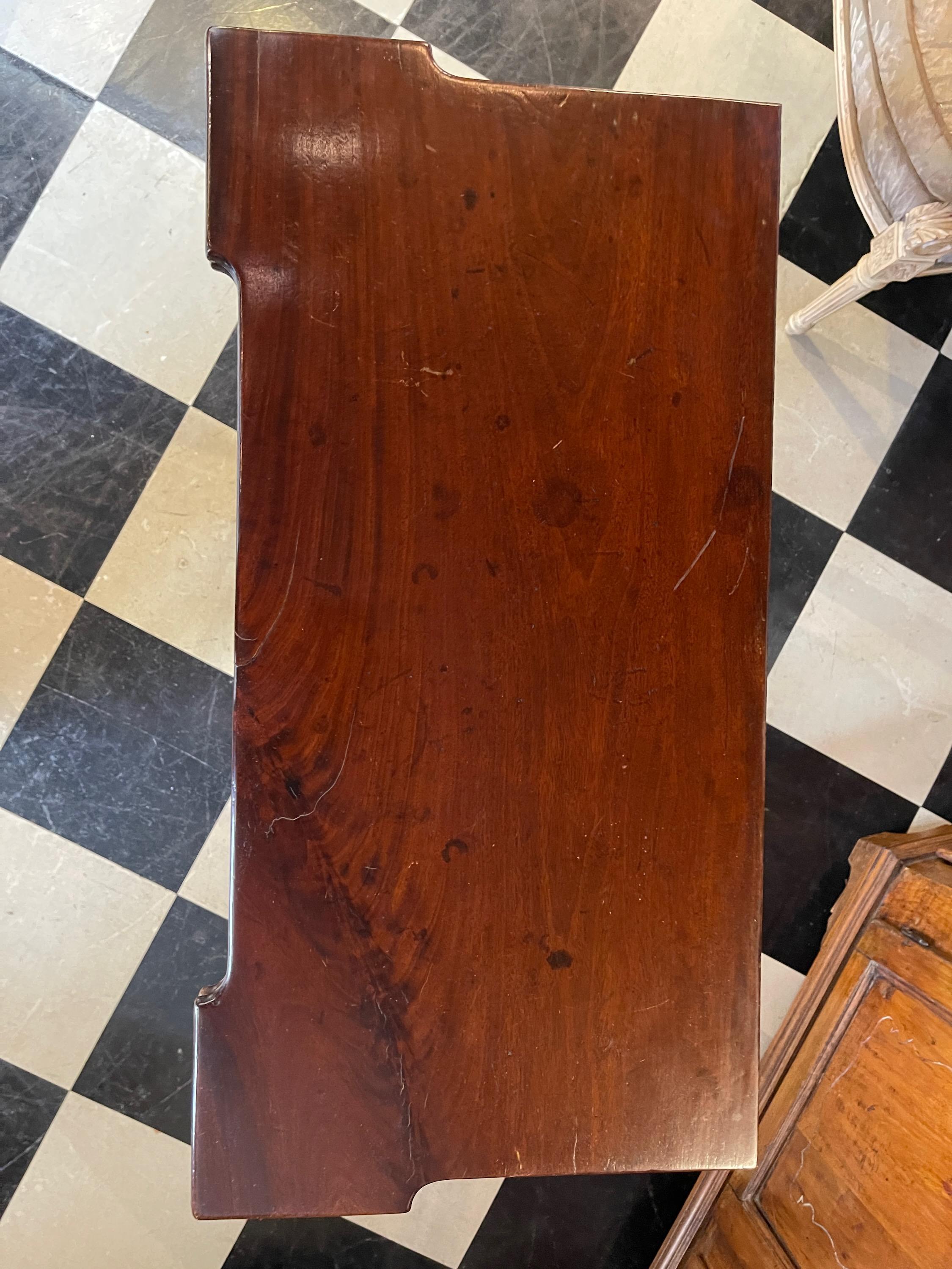 Late 18th Century Georgian Mahogany Game Table For Sale 7