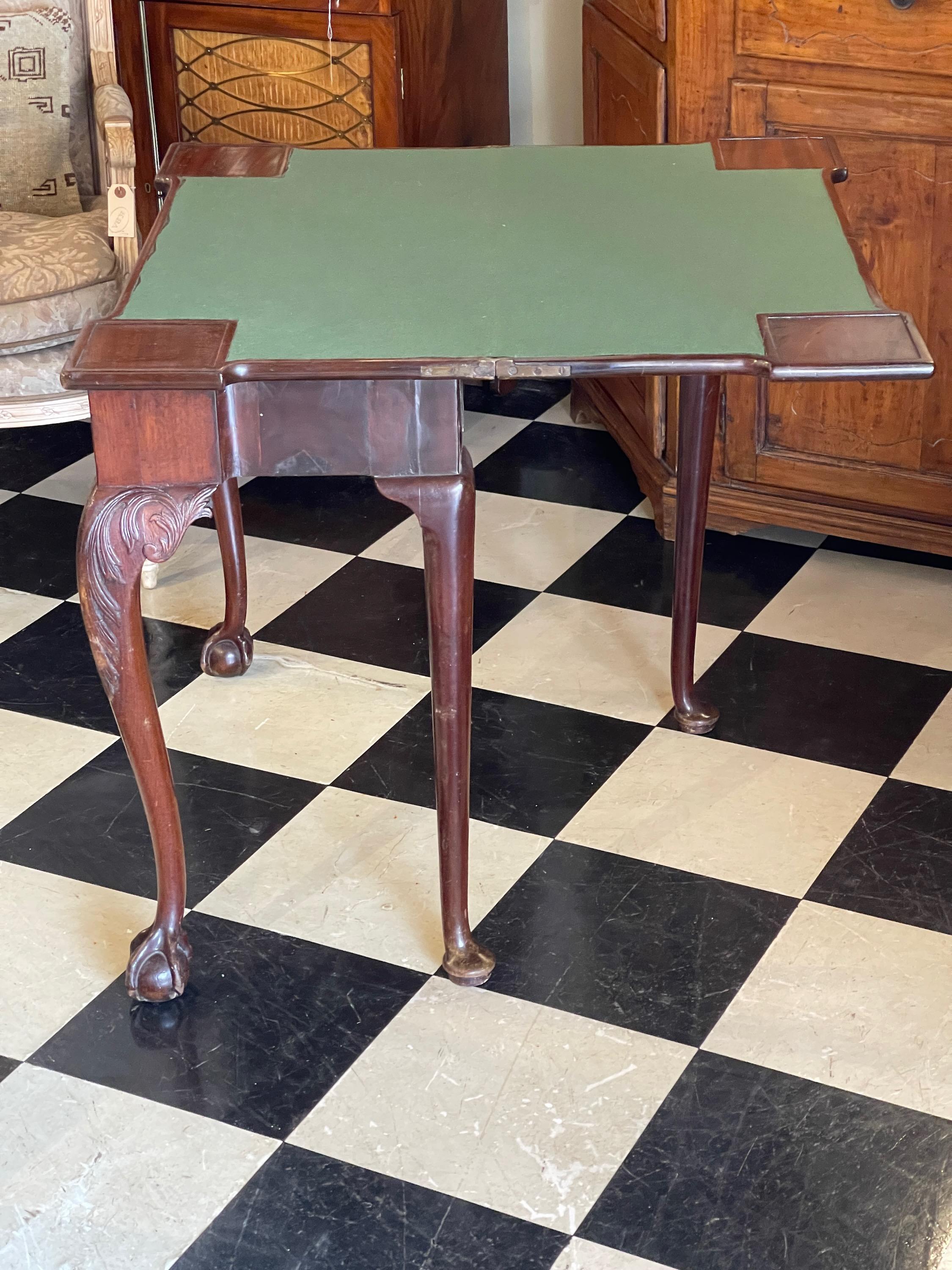 Late 18th Century Georgian Mahogany Game Table For Sale 8