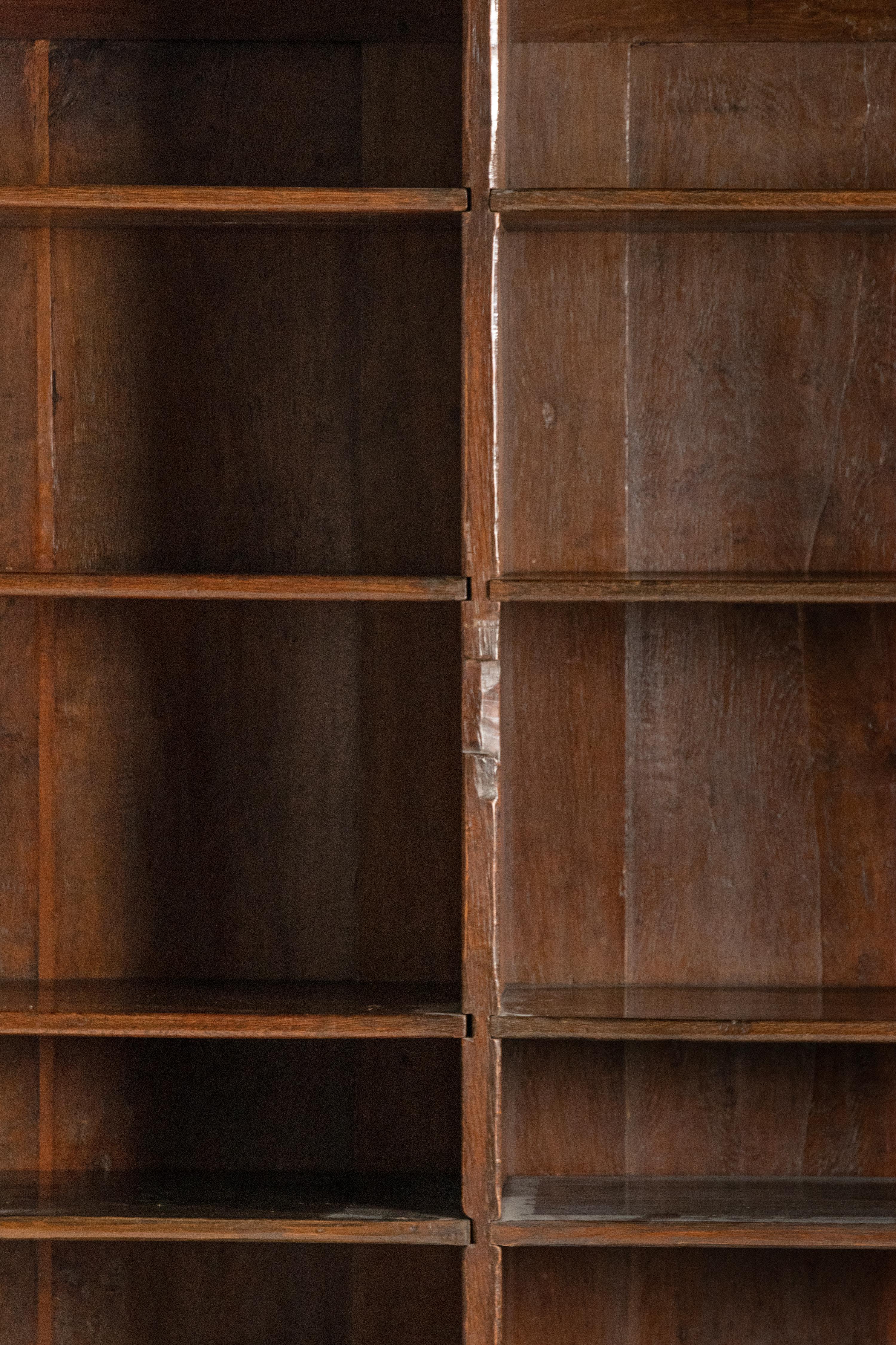 Late 18th Century Georgian Oak Cabinet / Cupboard For Sale 10