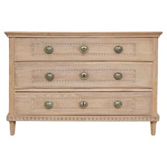 Late 18th Century German Louis XVI Chest of Drawers in Oak