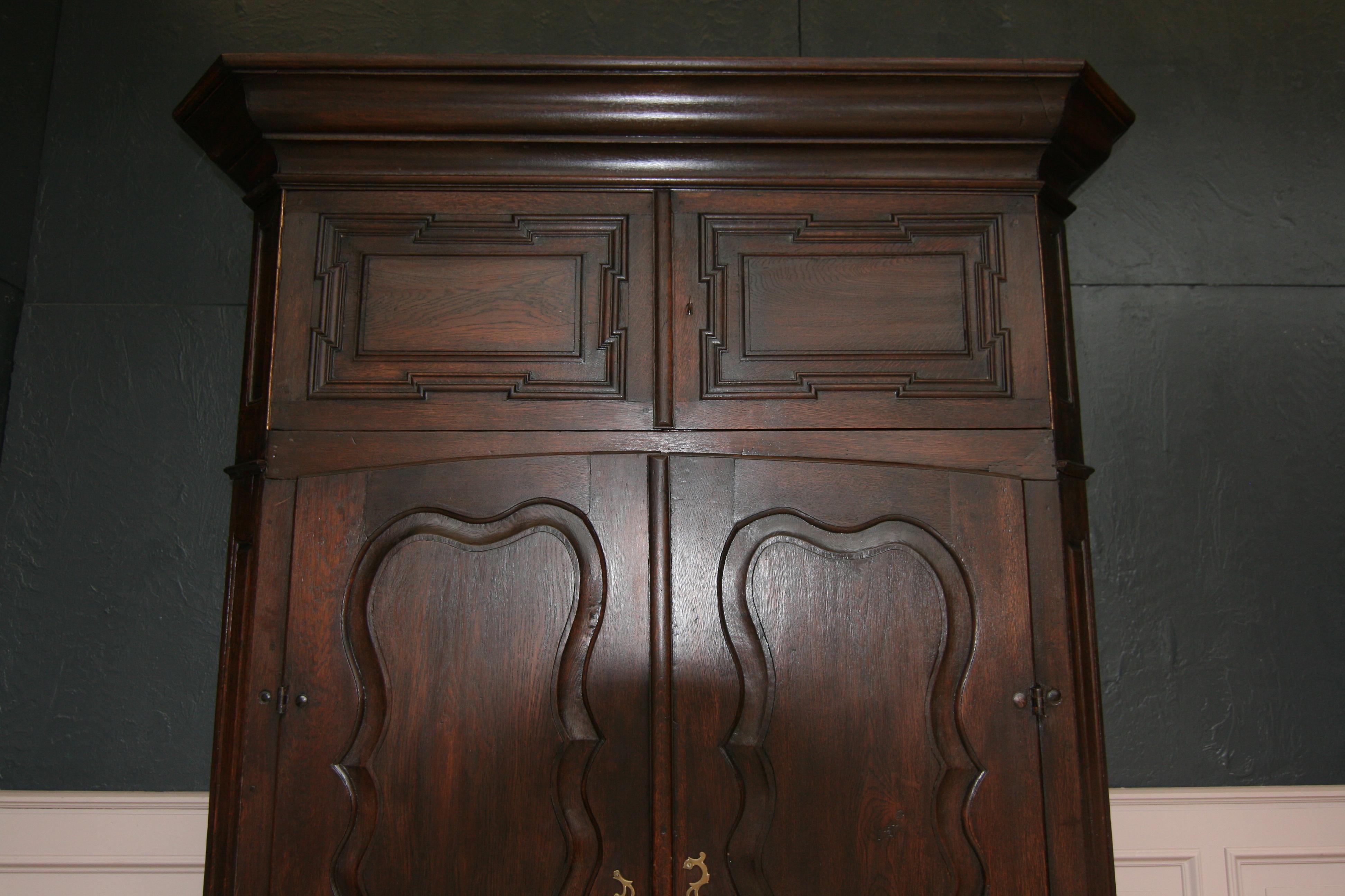 Late 18th Century German Monastery Cabinet Made of Oak For Sale 9