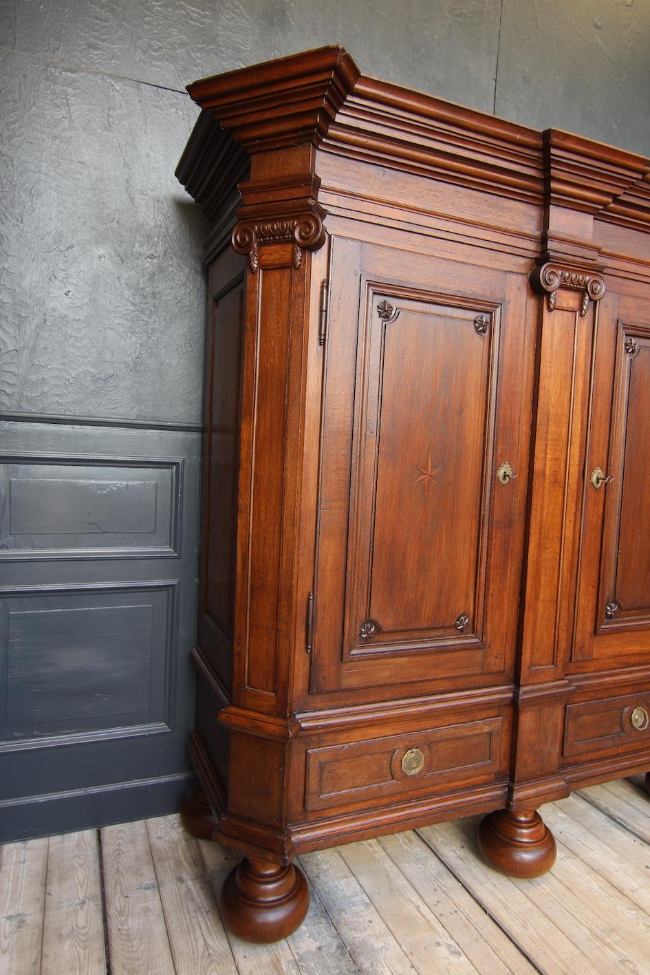 Late 18th Century German Oak Louis XVI Armoire For Sale 7