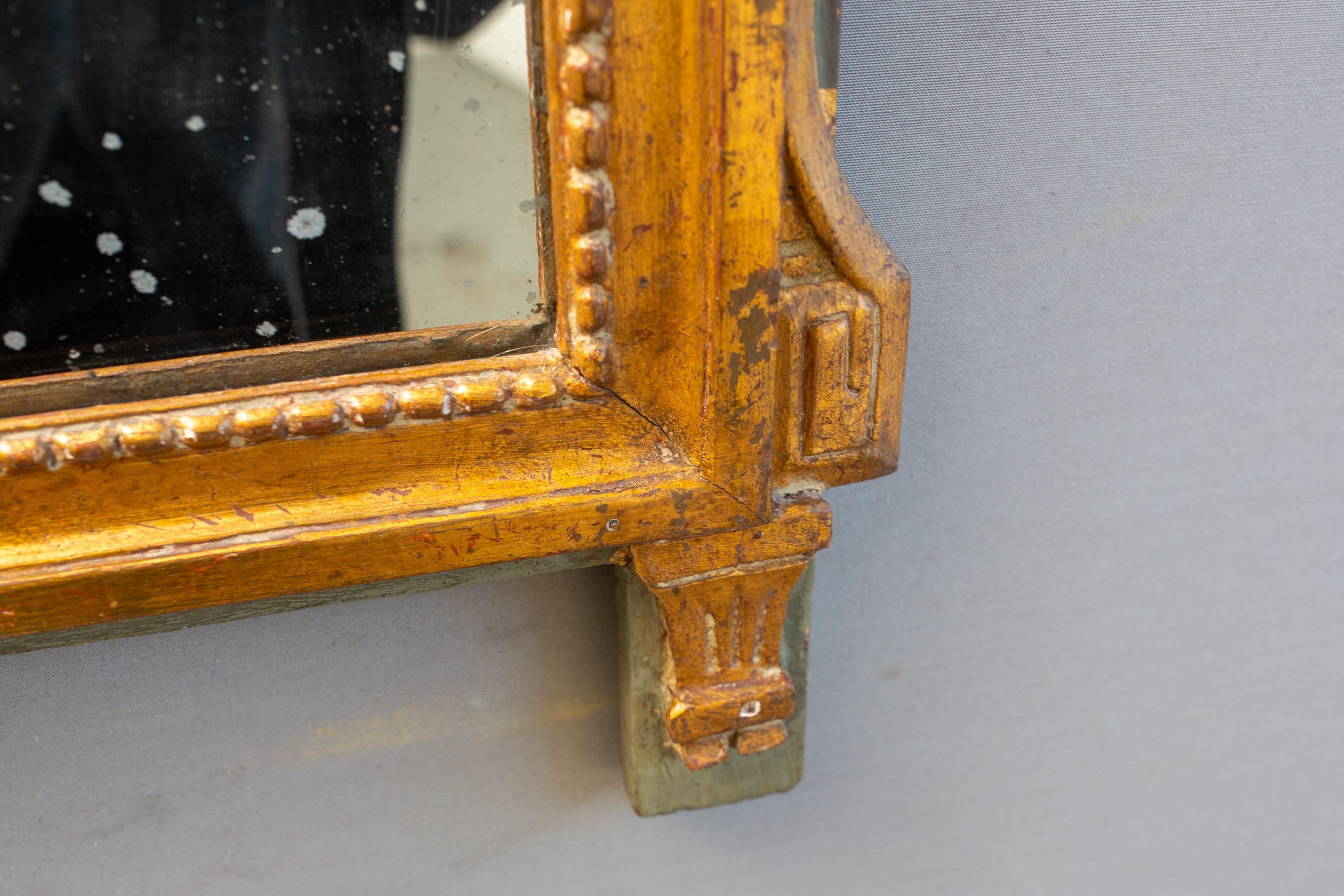 Late 18th Century Gilded French Mirror For Sale 3
